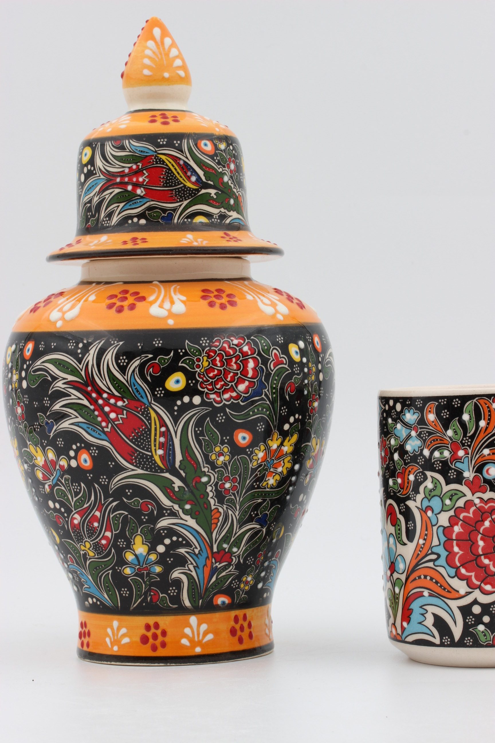 24cm Hand Crafted Shah Vase Relief Black Orange 2b