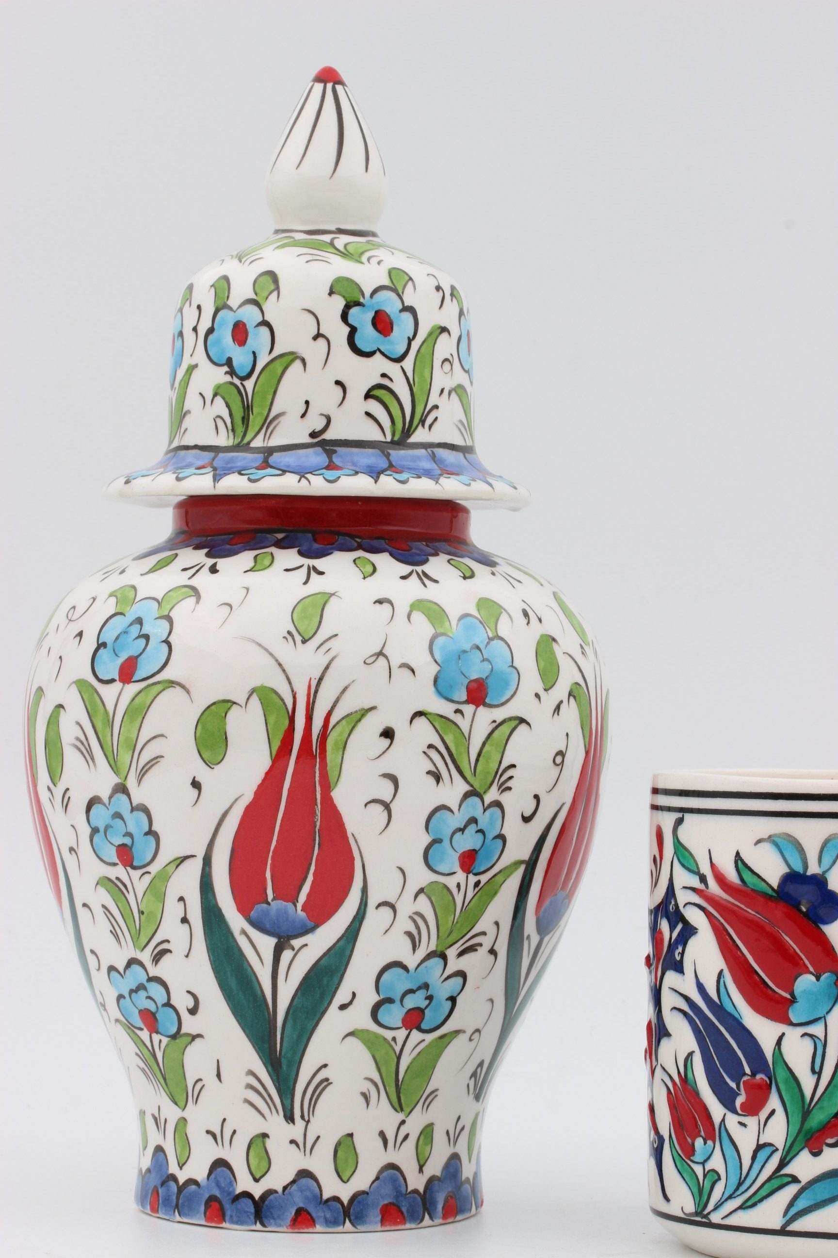 24cm Hand Crafted Shah VaseTulip Series 1A2