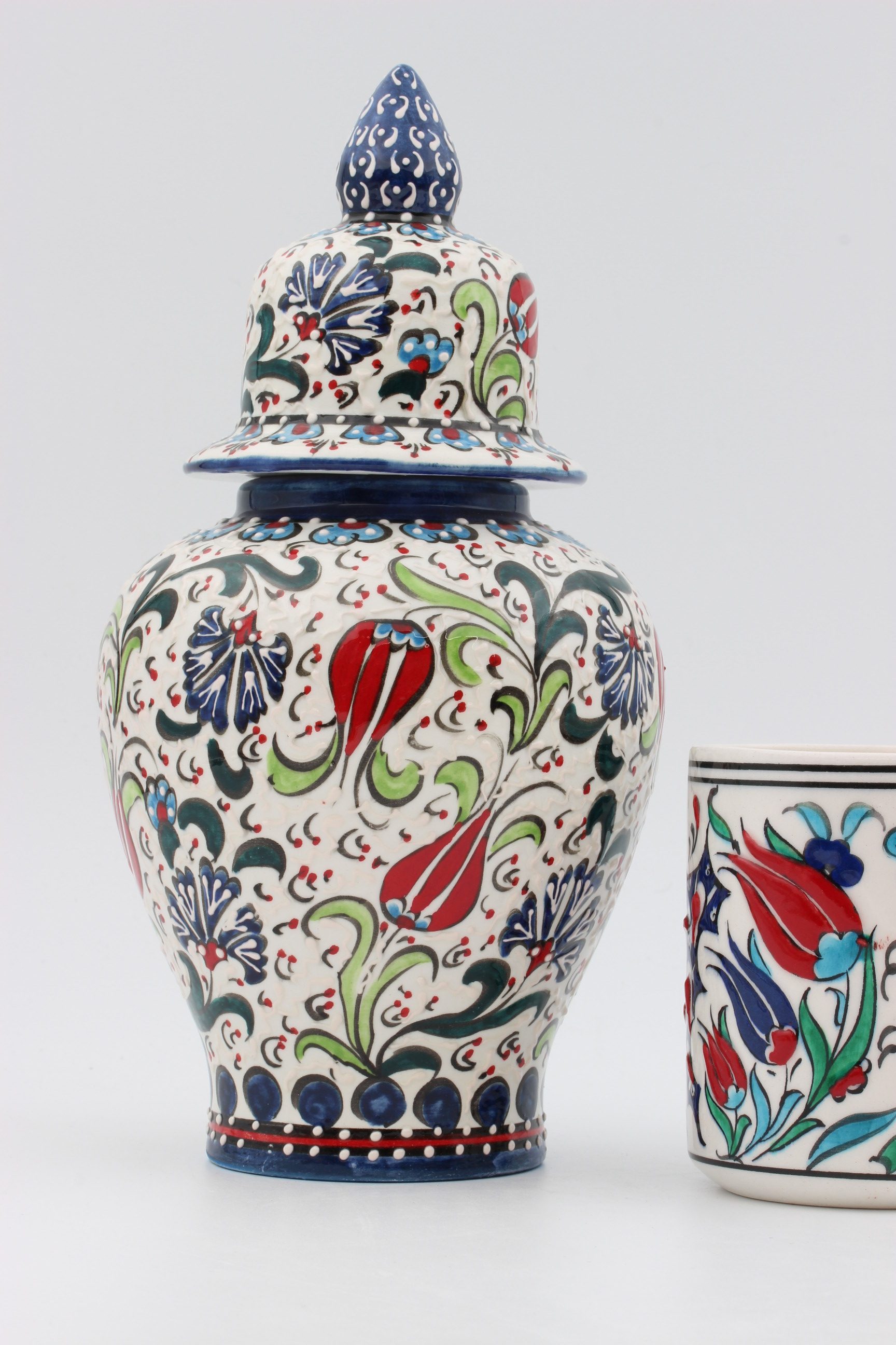 24cm Hand Crafted Shah VaseTulip Series 1C1