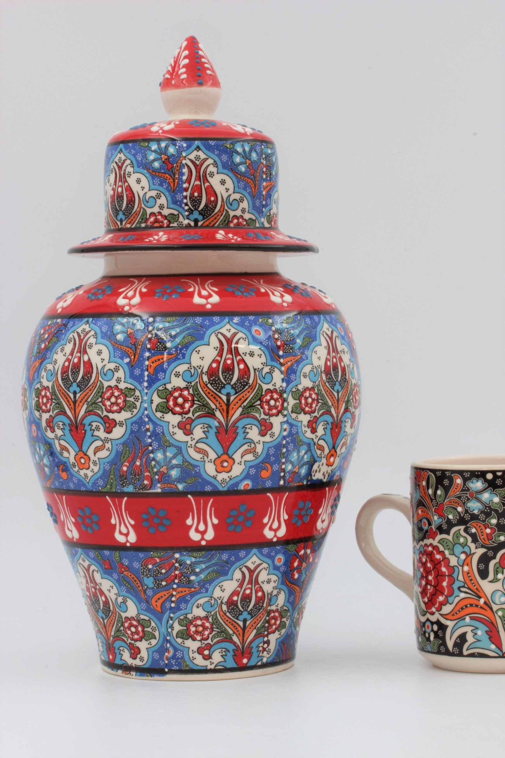 30 cm Hand Crafted Shah Vase Colorful Relief 2- BlueReda