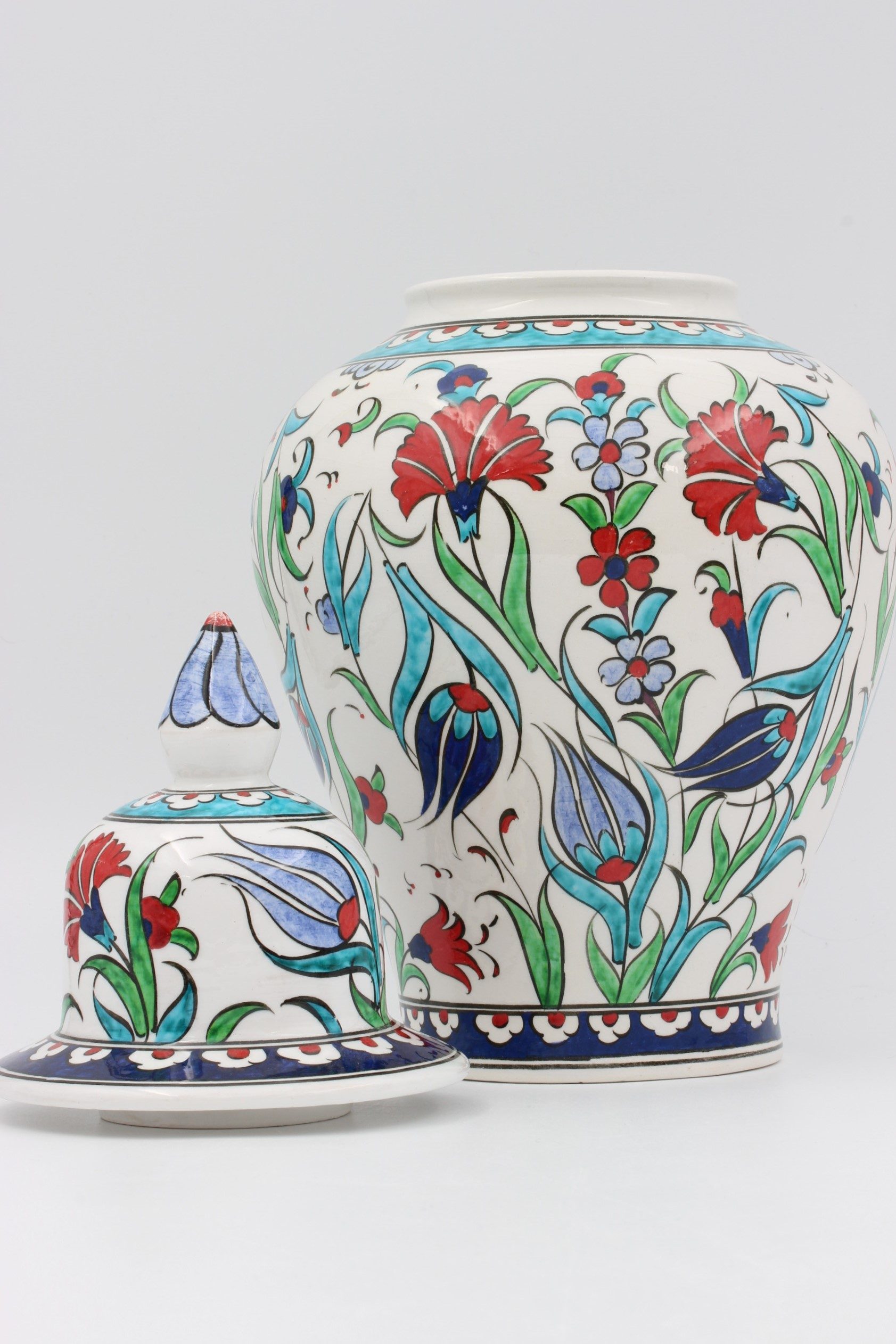 30 cm Hand Crafted Shah Vase Tulip Series 1Hb