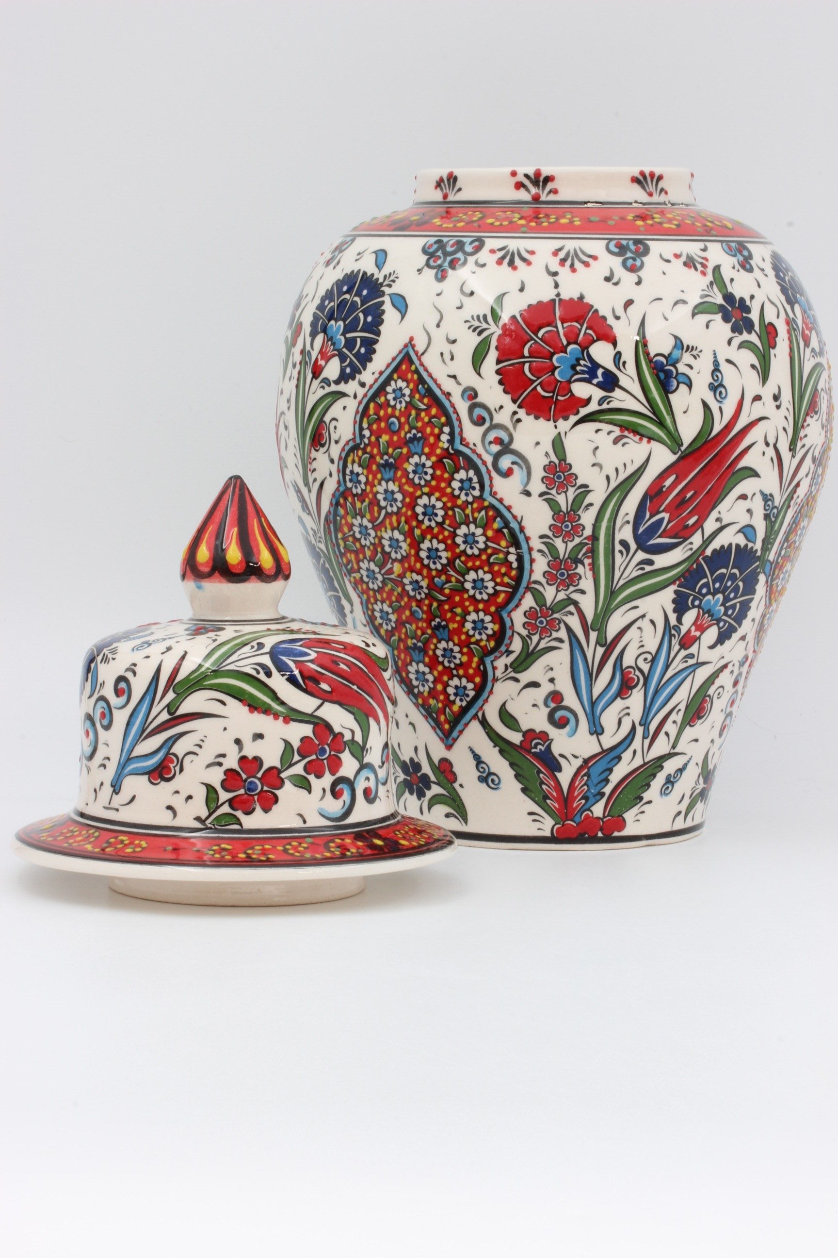 30 cm Hand Crafted Shah Vase Tulip Series 2Cb