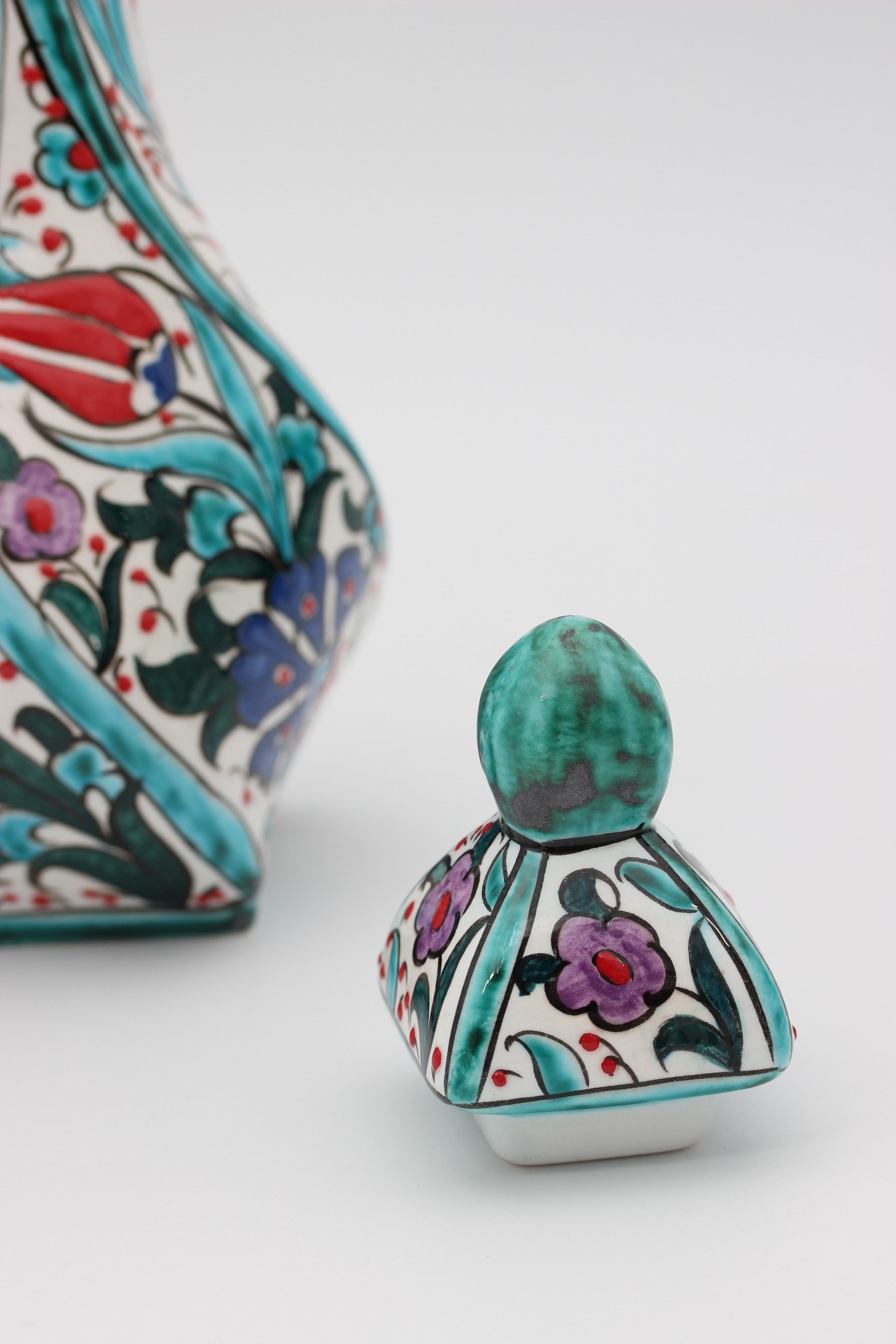 30cm Hand Painted Turkish Twist Vase Tulip all 2