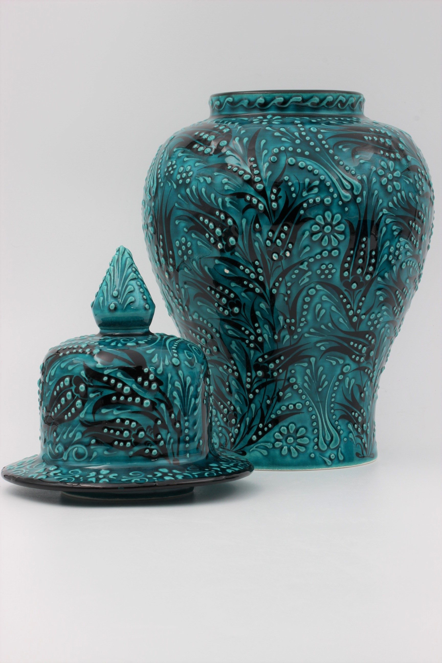 32 cm Hand Crafted Shah Vase Turquoise 1b