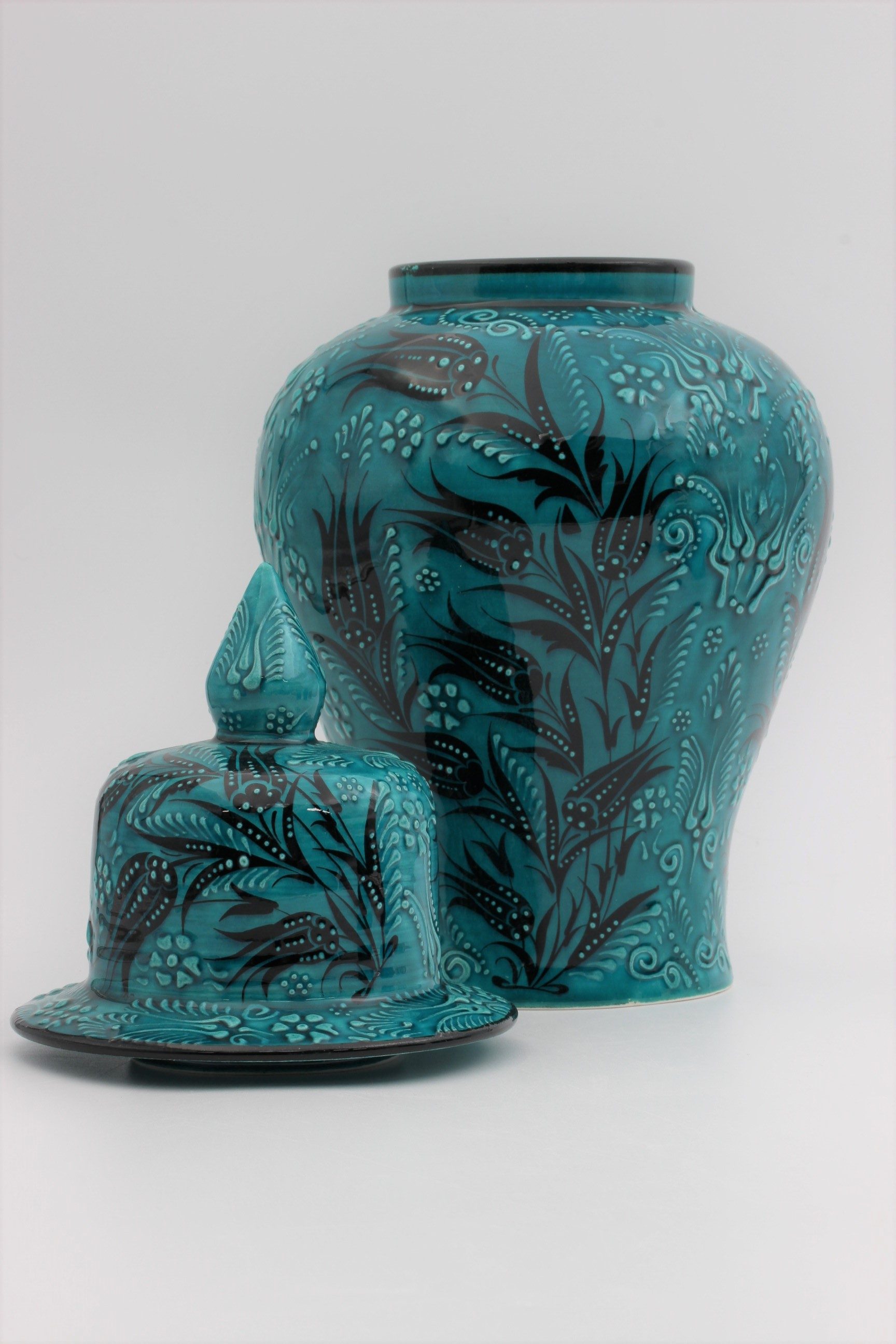 32 cm Hand Crafted Shah Vase Turquoise 2b