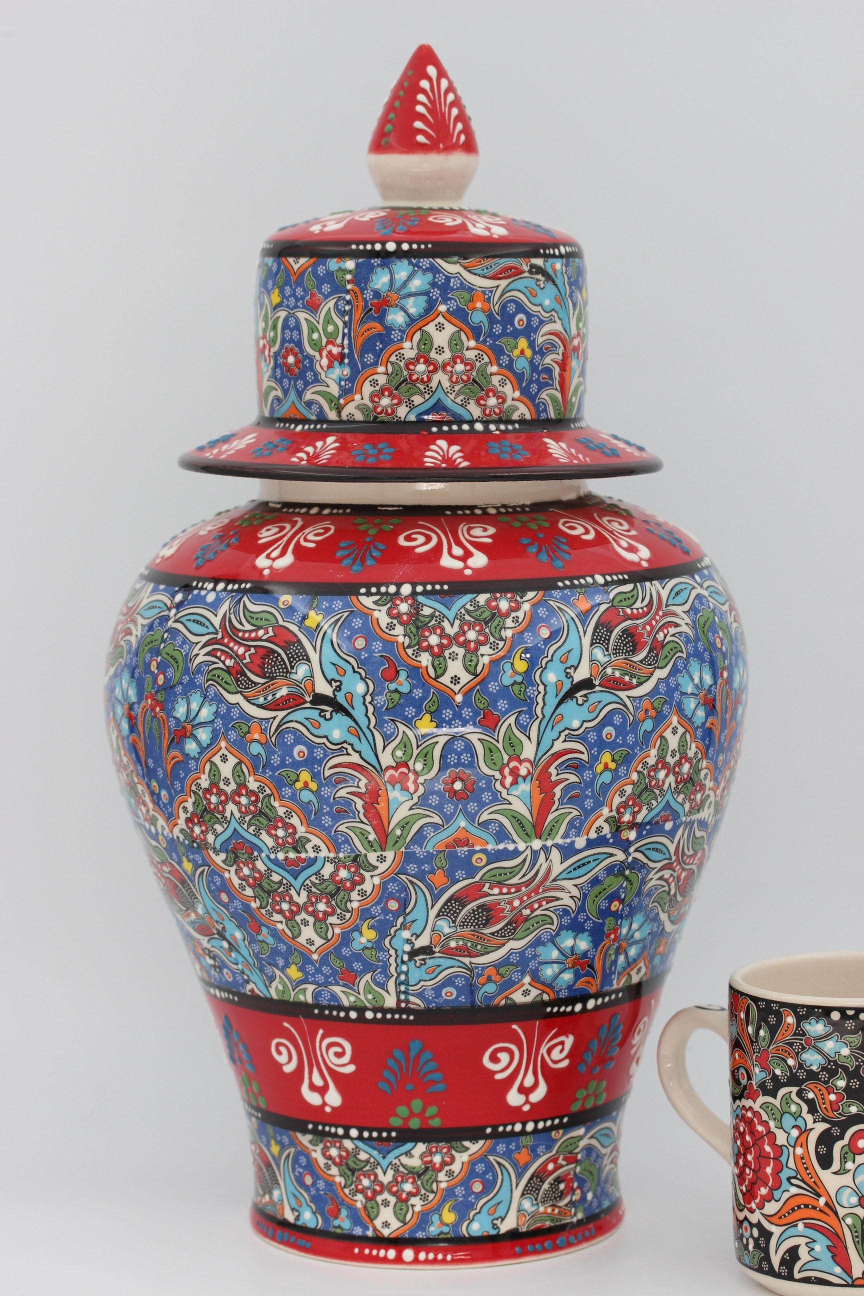 38 cm Hand Crafted Shah Vase Relief RedBlue 1a