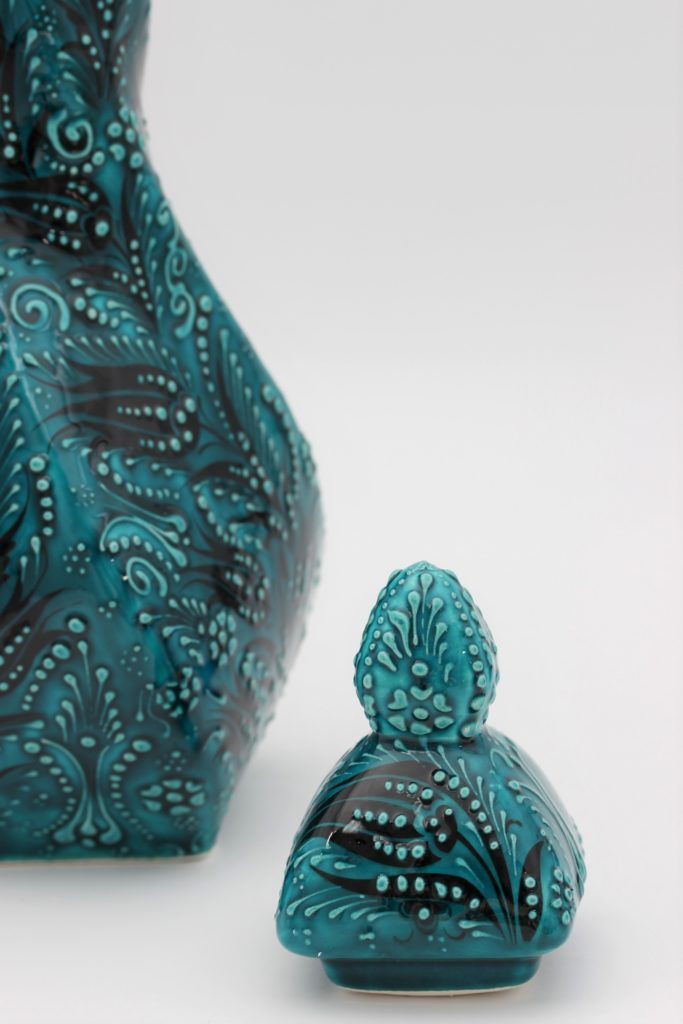 38cm-Hand-Painted-Twist-Vase-Turquoise-all-1-683x1024-1.jpg