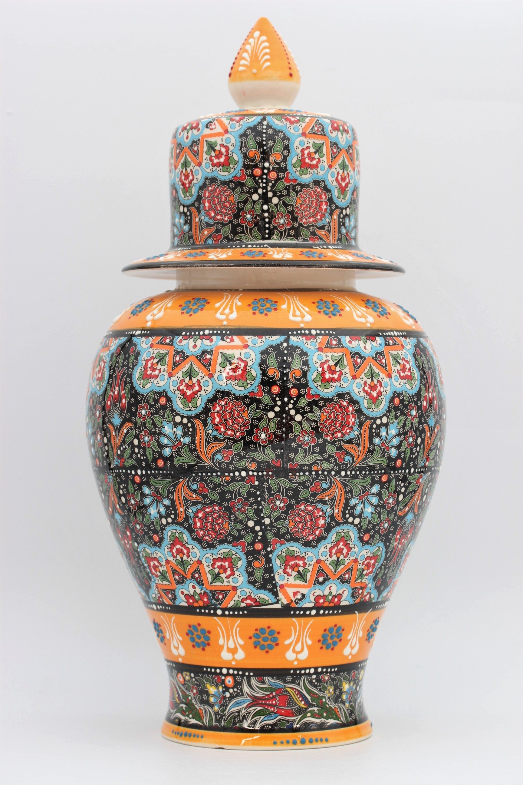 45 cm Hand Crafted Shah Vase Relief 1