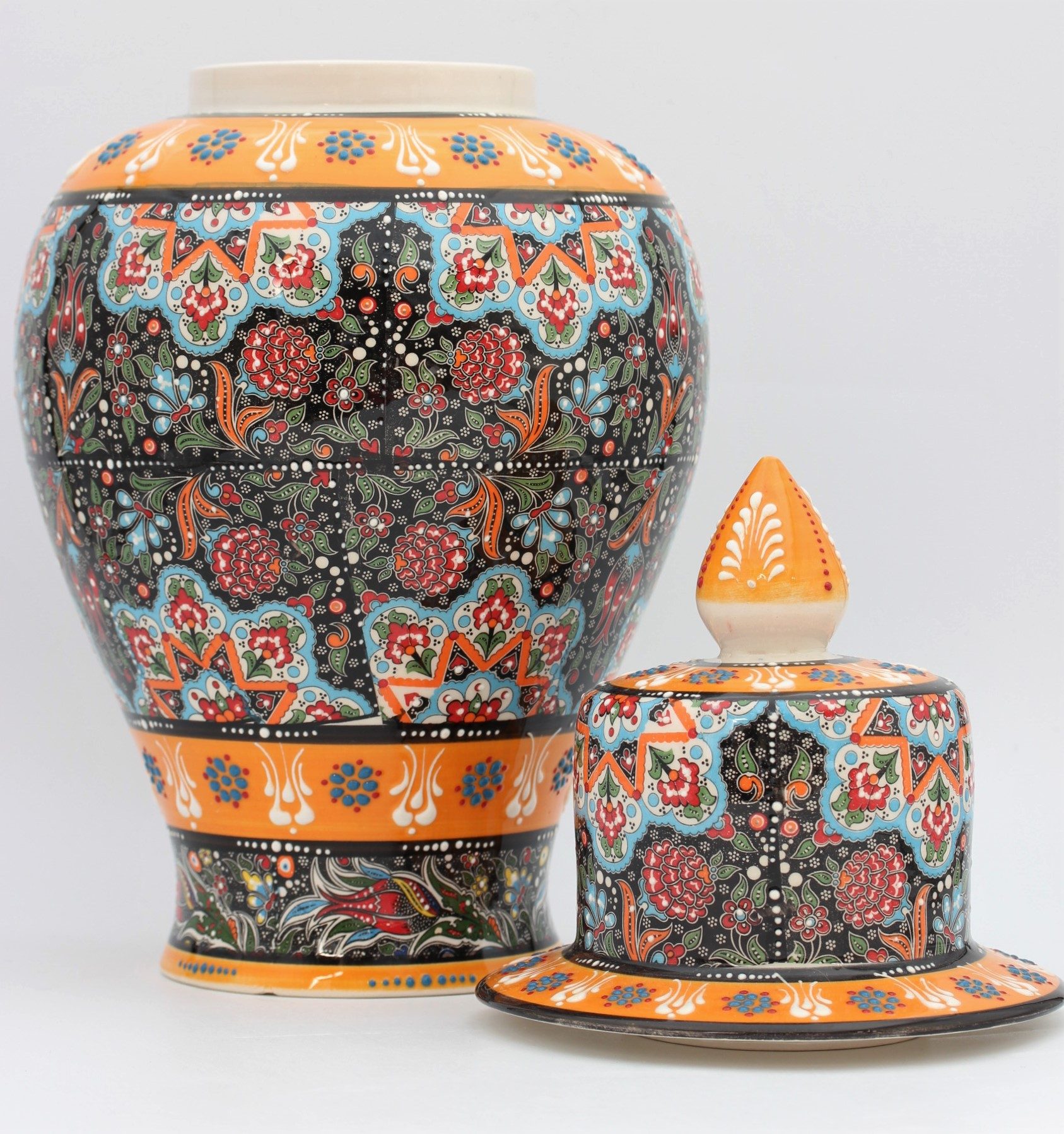 45 cm Hand Crafted Shah Vase Relief 1b