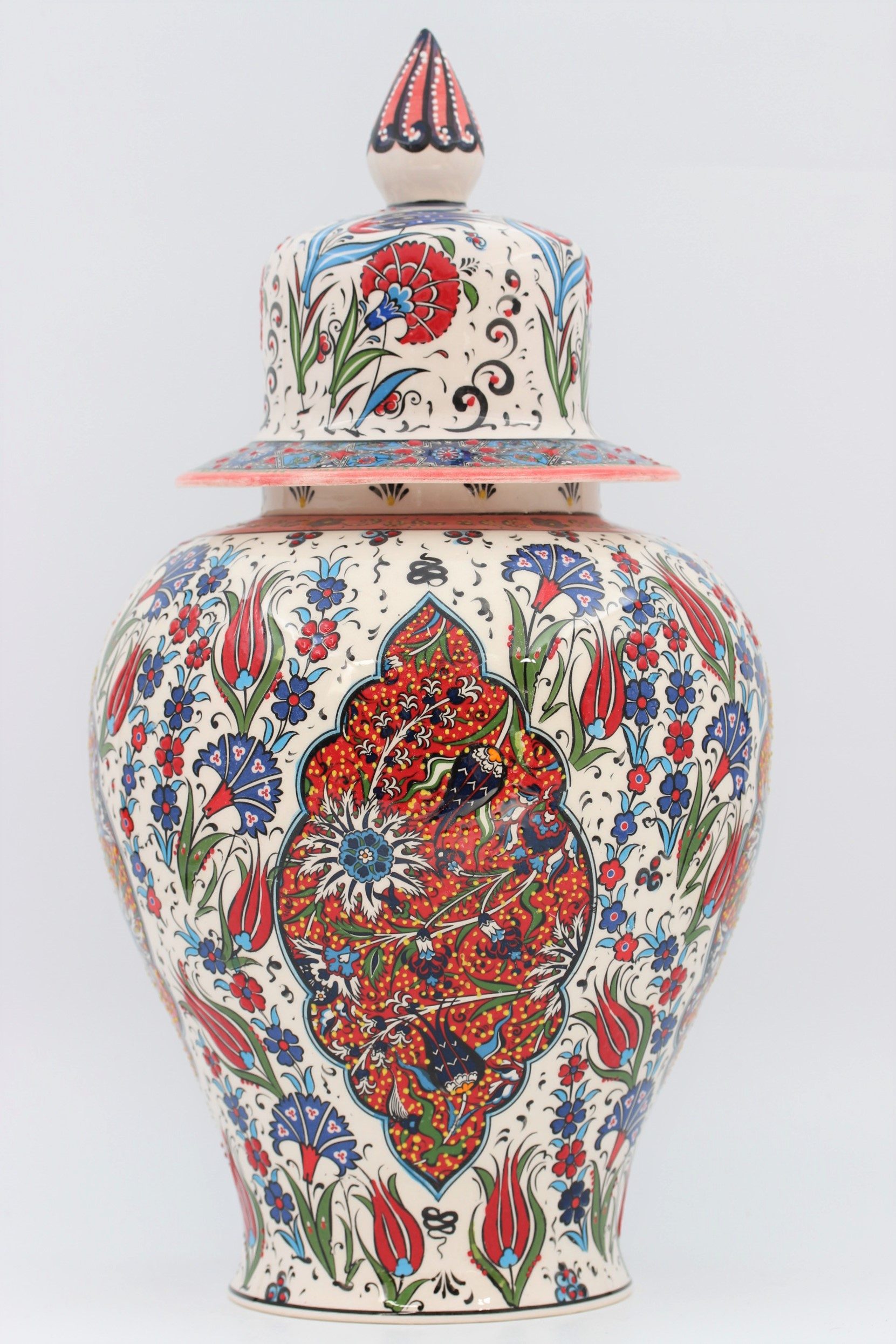 45 cm Hand Crafted Shah Vase Tulip 3a