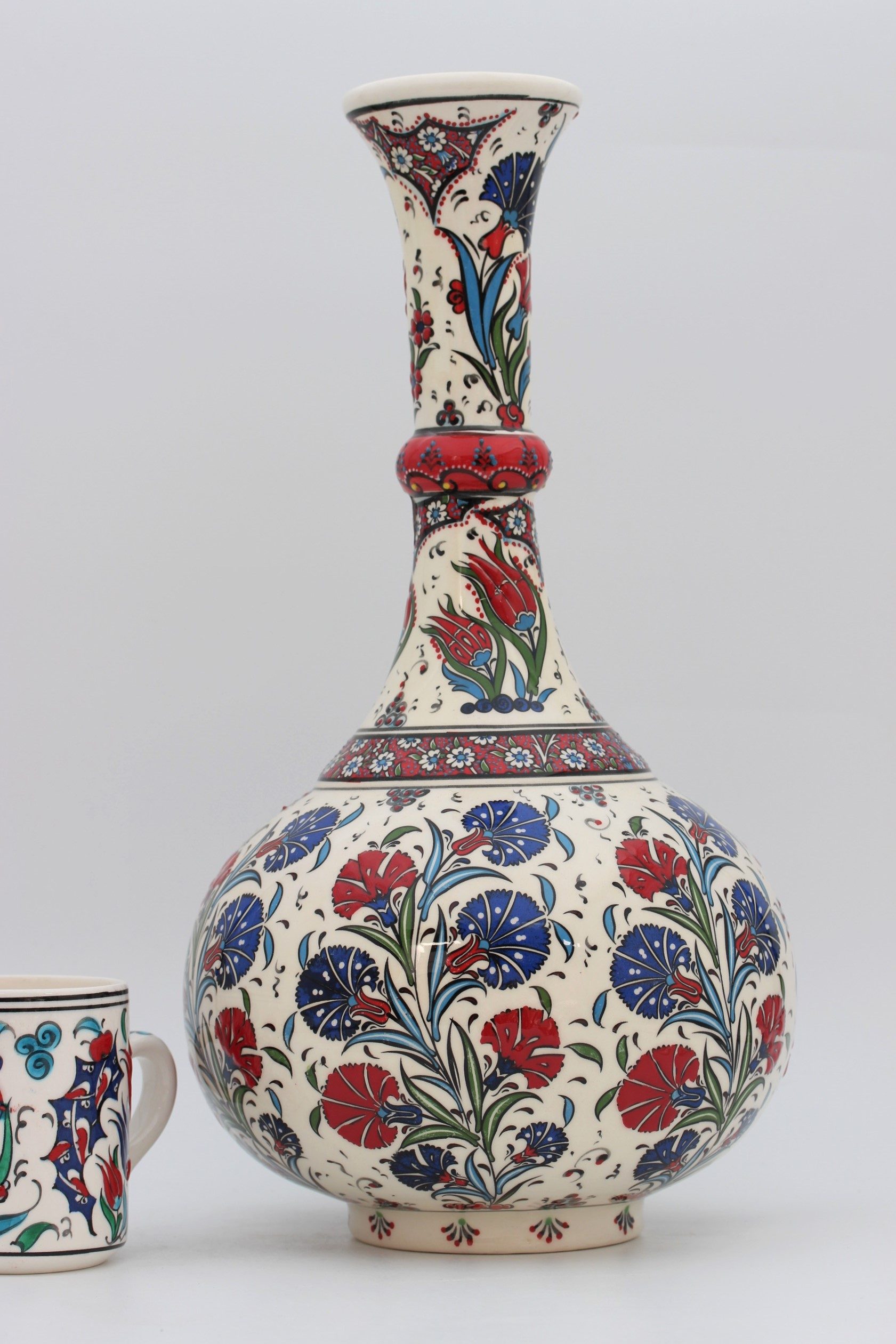 45 cm Hand Crafted Tear Vase Tulip 4a