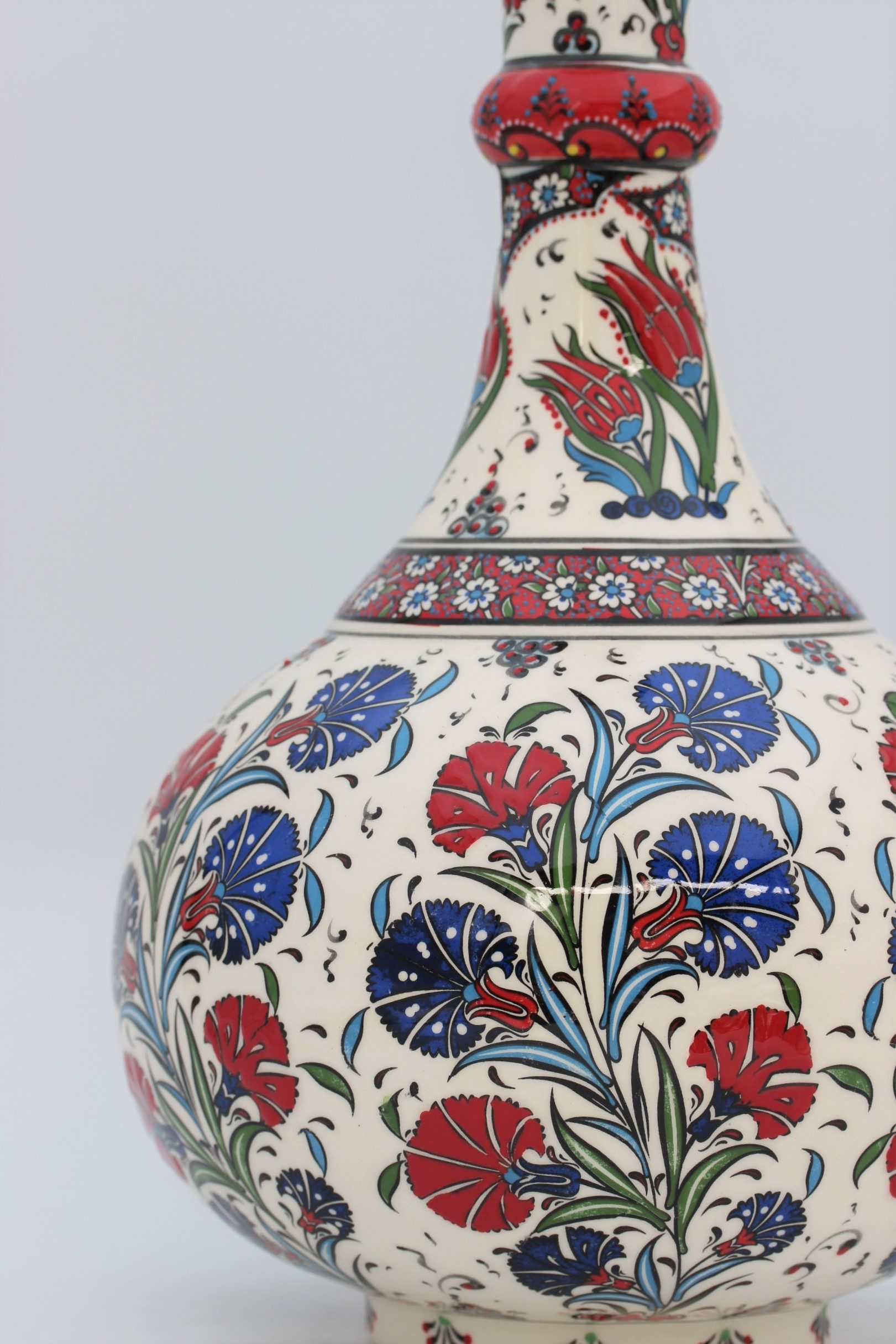 45 cm Hand Crafted Tear Vase Tulip 4b