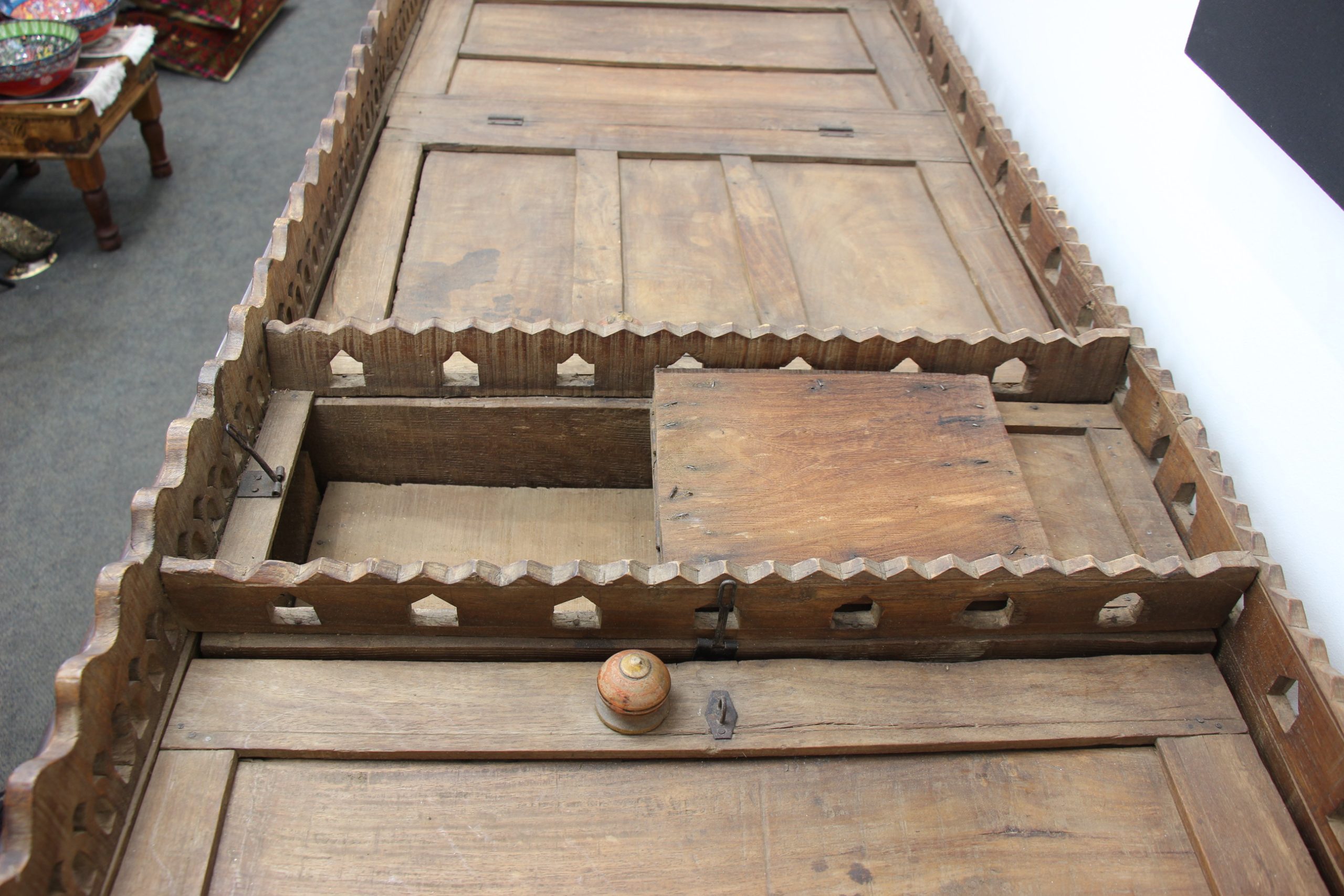 Antique Wedding Camel Seat Teak With Brass Inlay 10