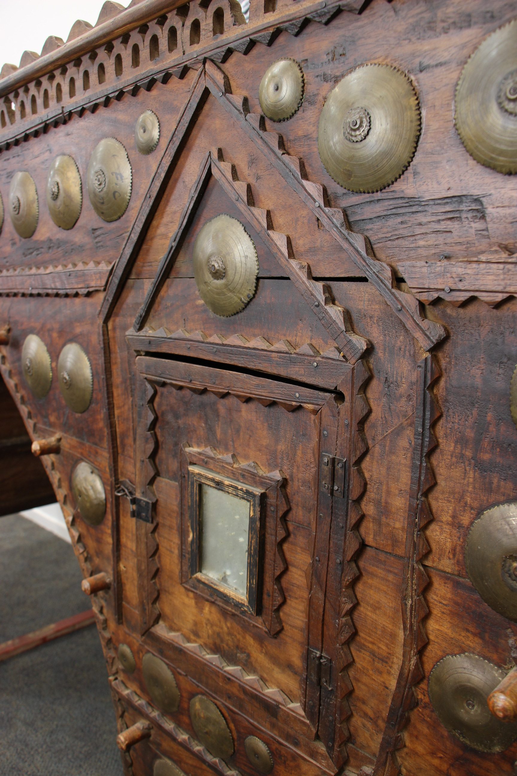 Antique Wedding Camel Seat Teak With Brass Inlay 17