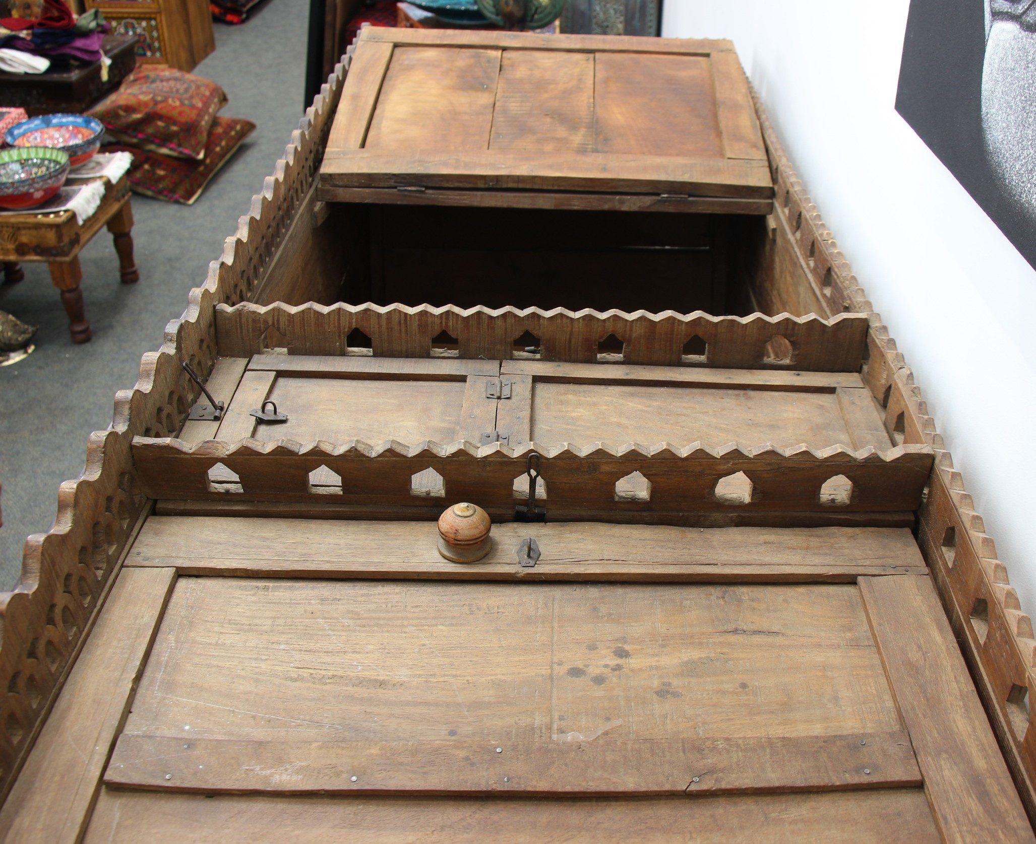 Antique Wedding Camel Seat Teak With Brass Inlay 8