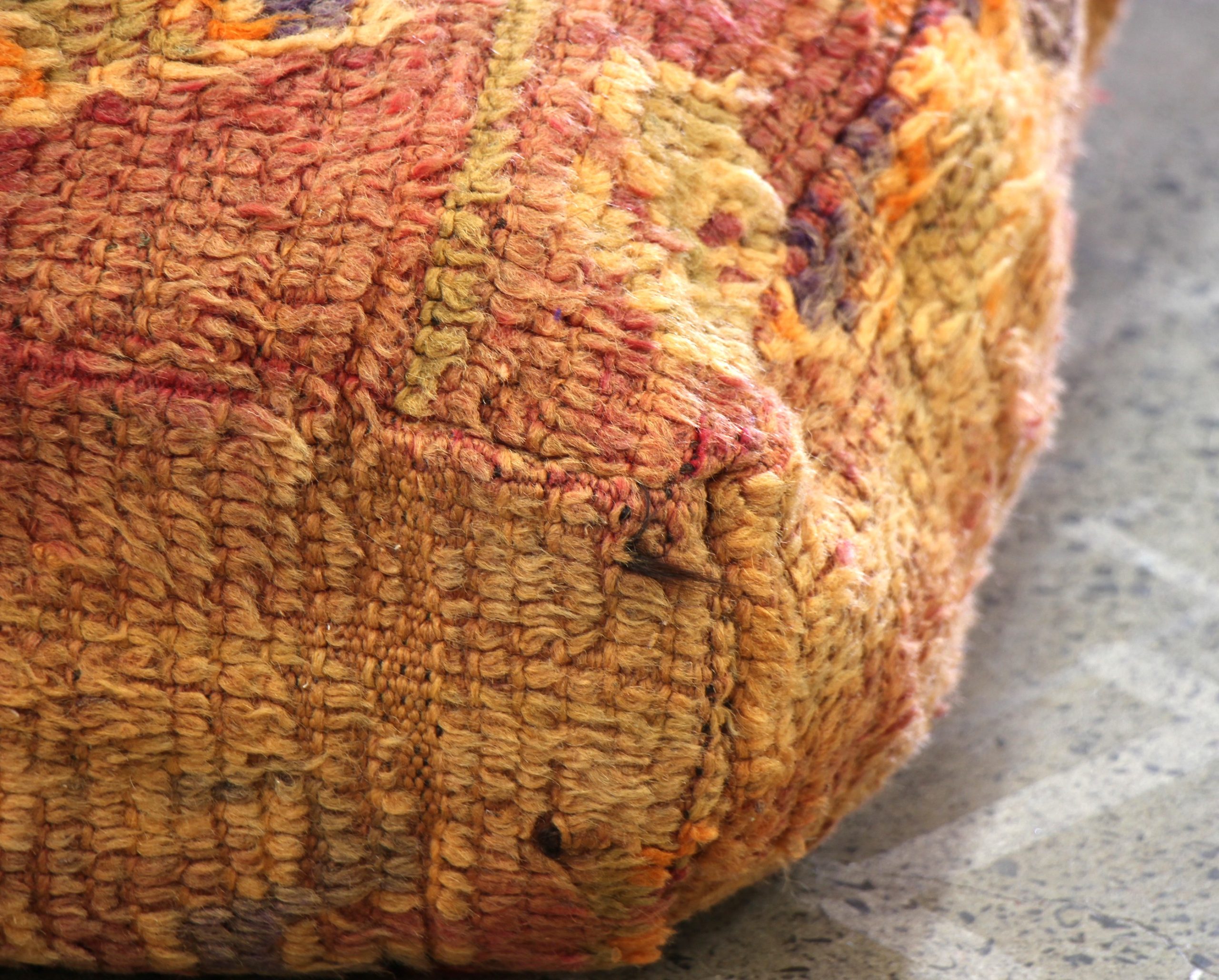 Antique woolen pouf 19d