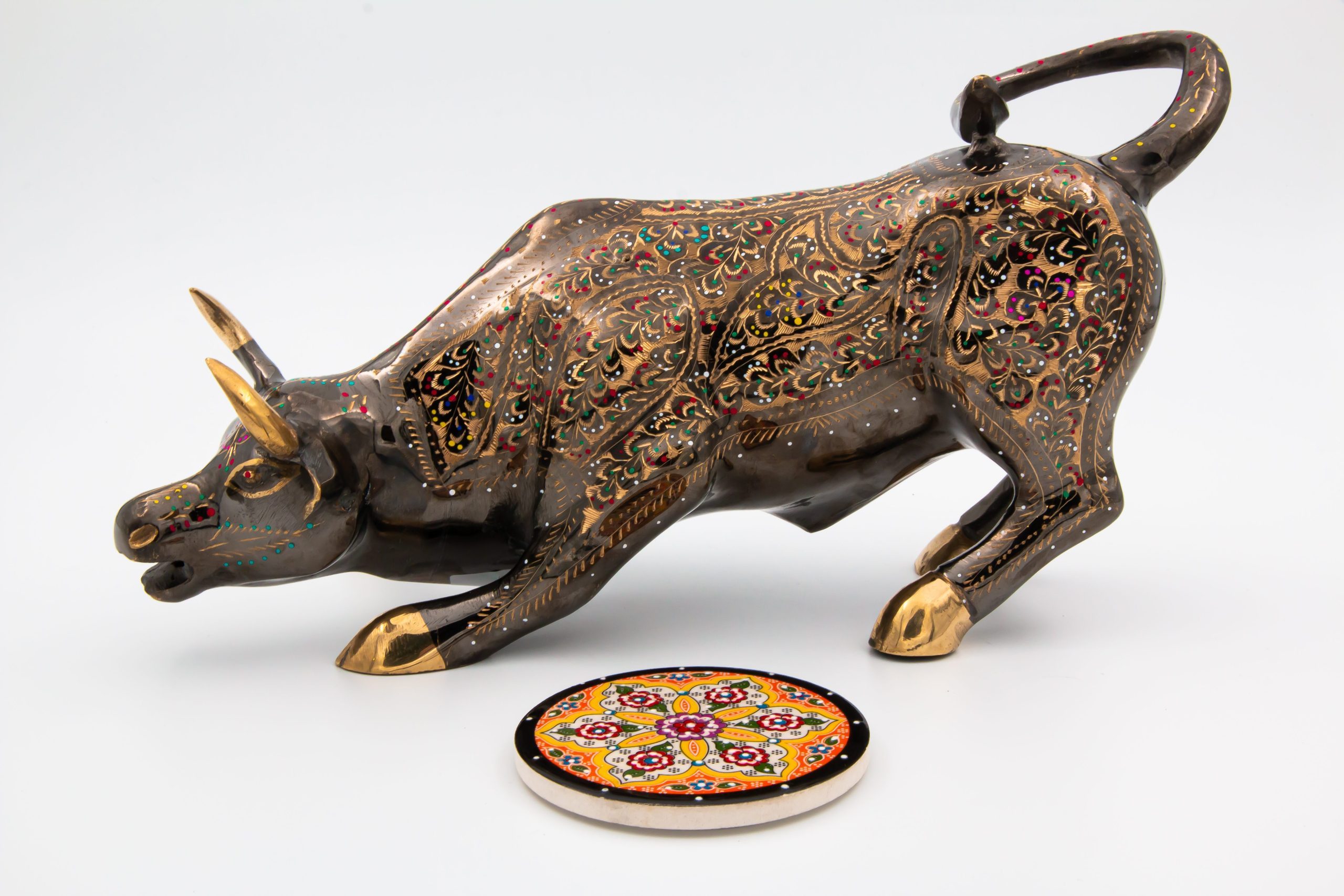 Brass Handcrafted Charging Bull 32cmbr30photo2