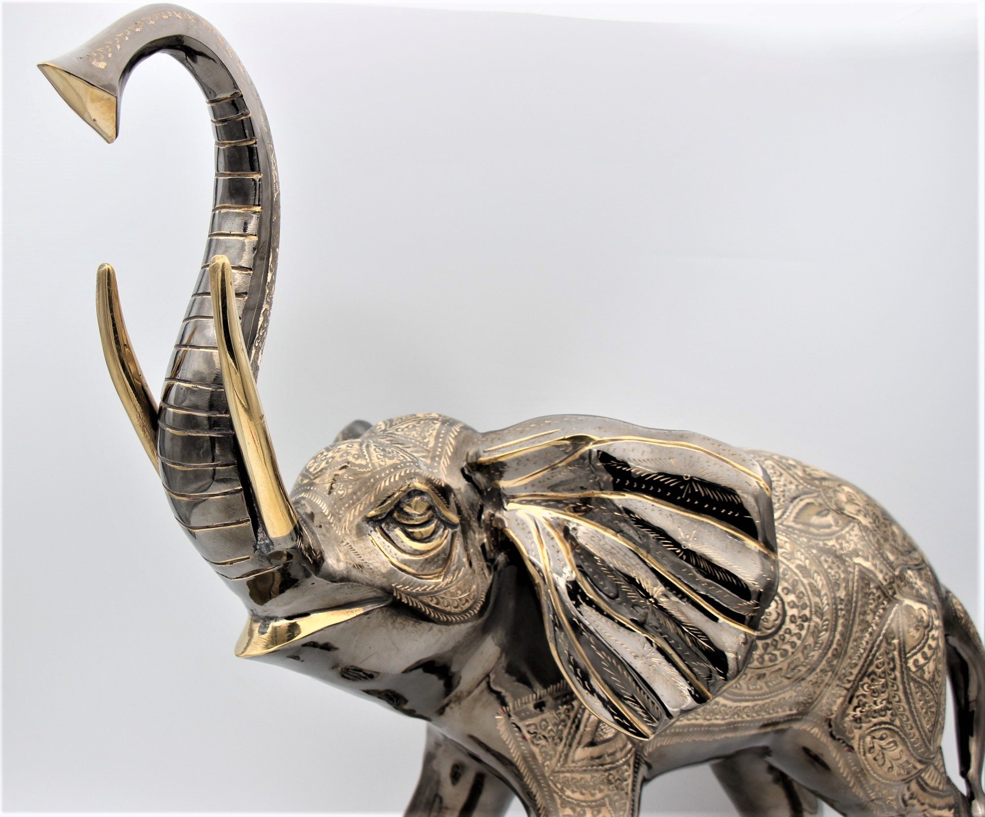 Brass Handcrafted Wild Elephant 61 cm a
