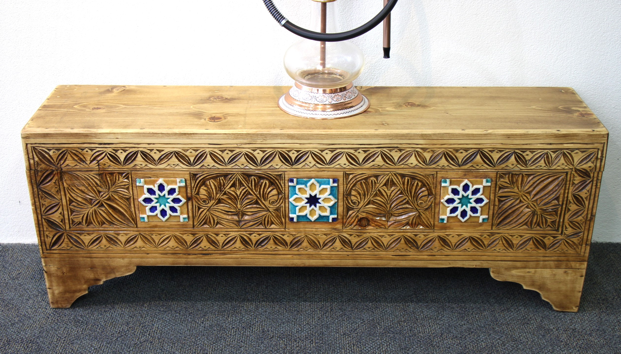 Carved Tunk With Colourful Ceramic Tiles A2