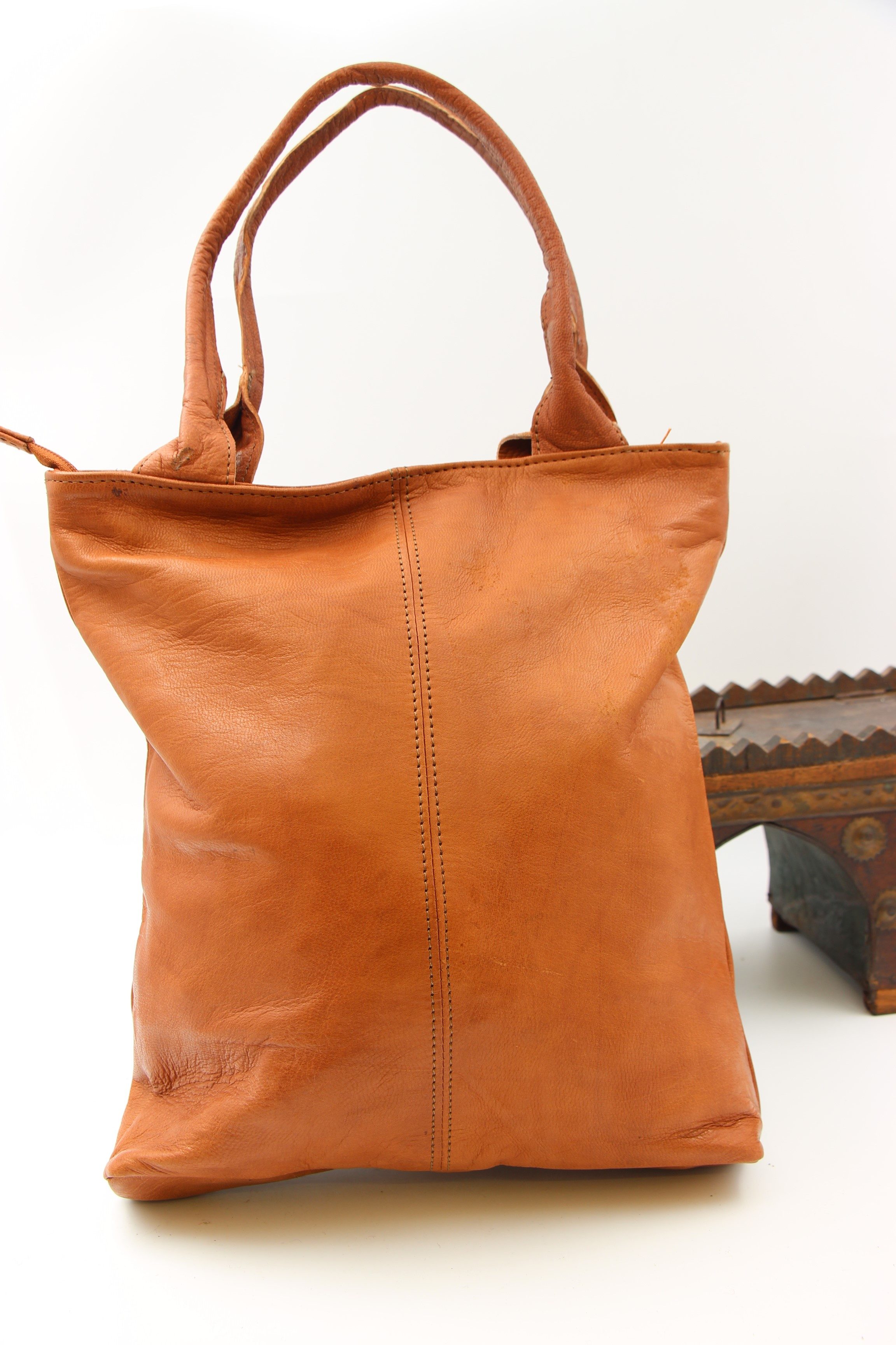 Genuine Moroccan Leather & Kilim Large Handbag 6