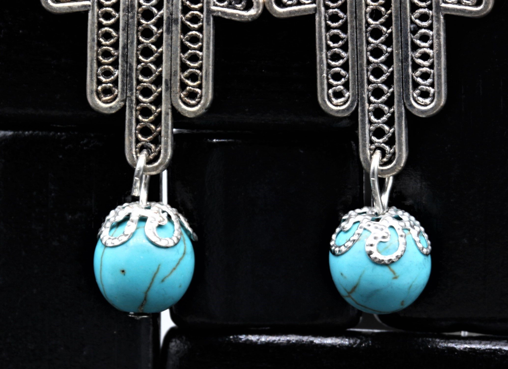 HAMSAHANDEARRINGSEH12B