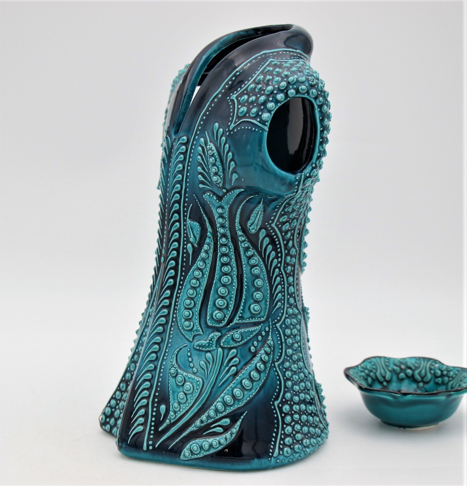 Hand Crafted Turkish Ceramic 27cm Kaftan In Turquoise 4