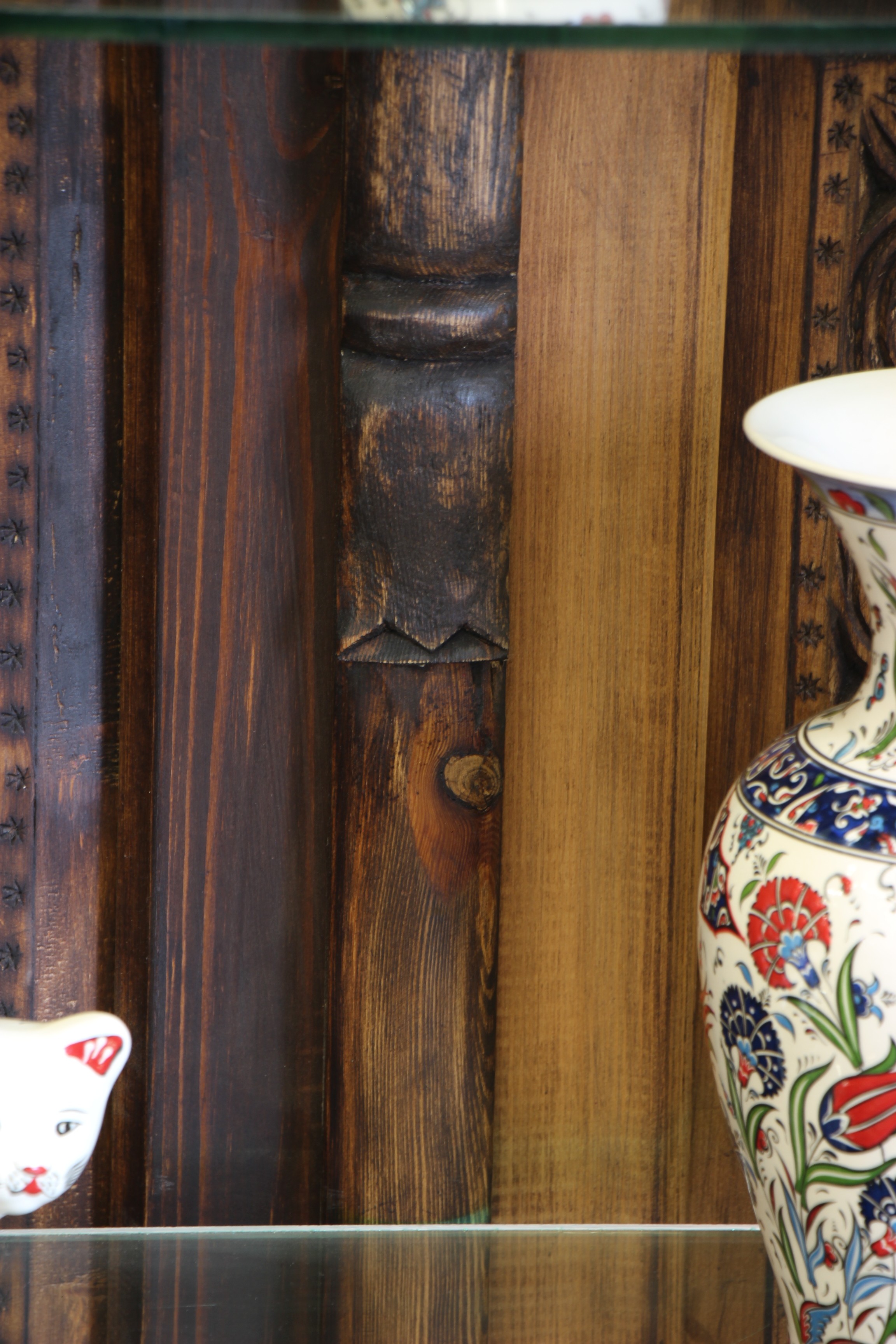 Hand carved Display Unit With 3 GLass Shelves -6