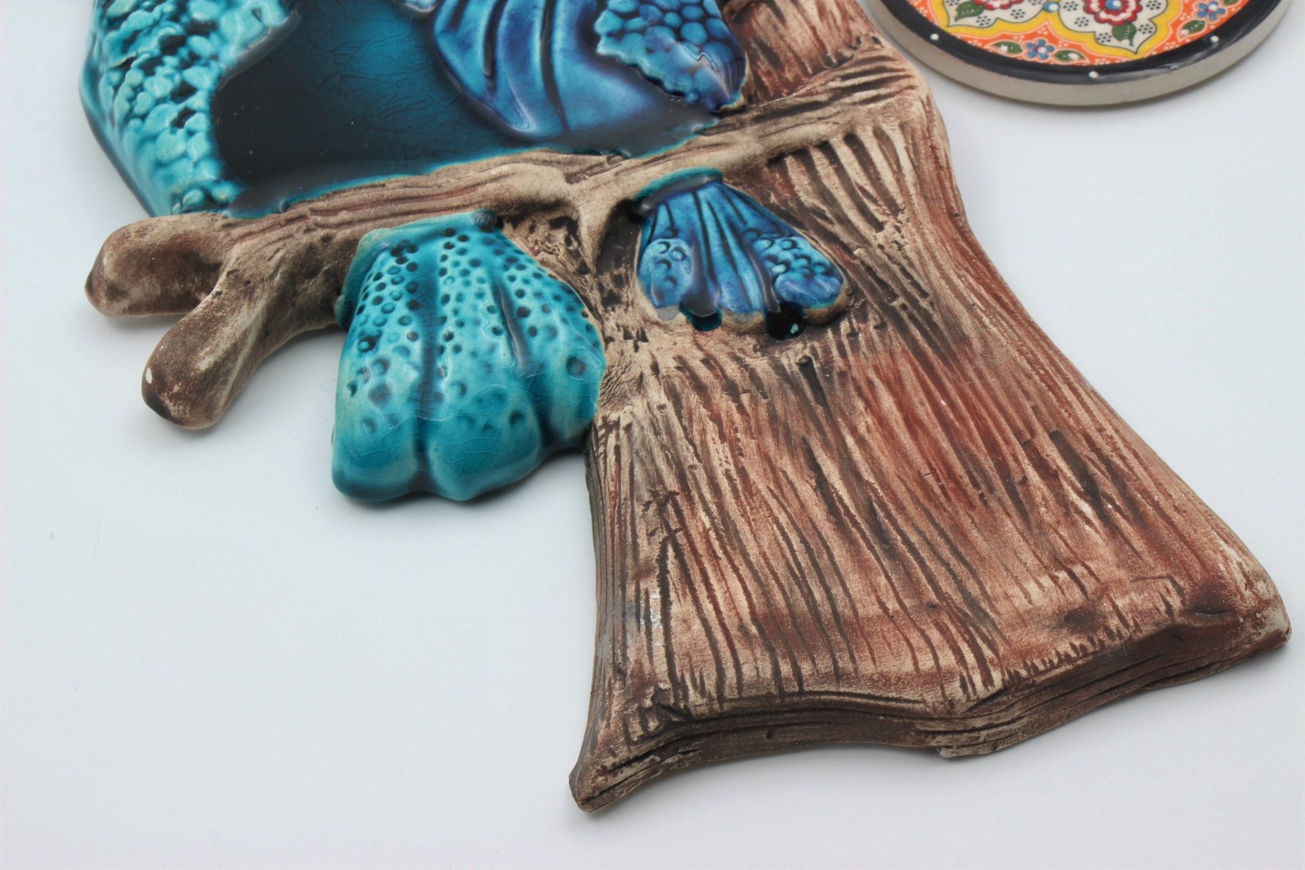 LARGETREEWITHOWLSCW29D