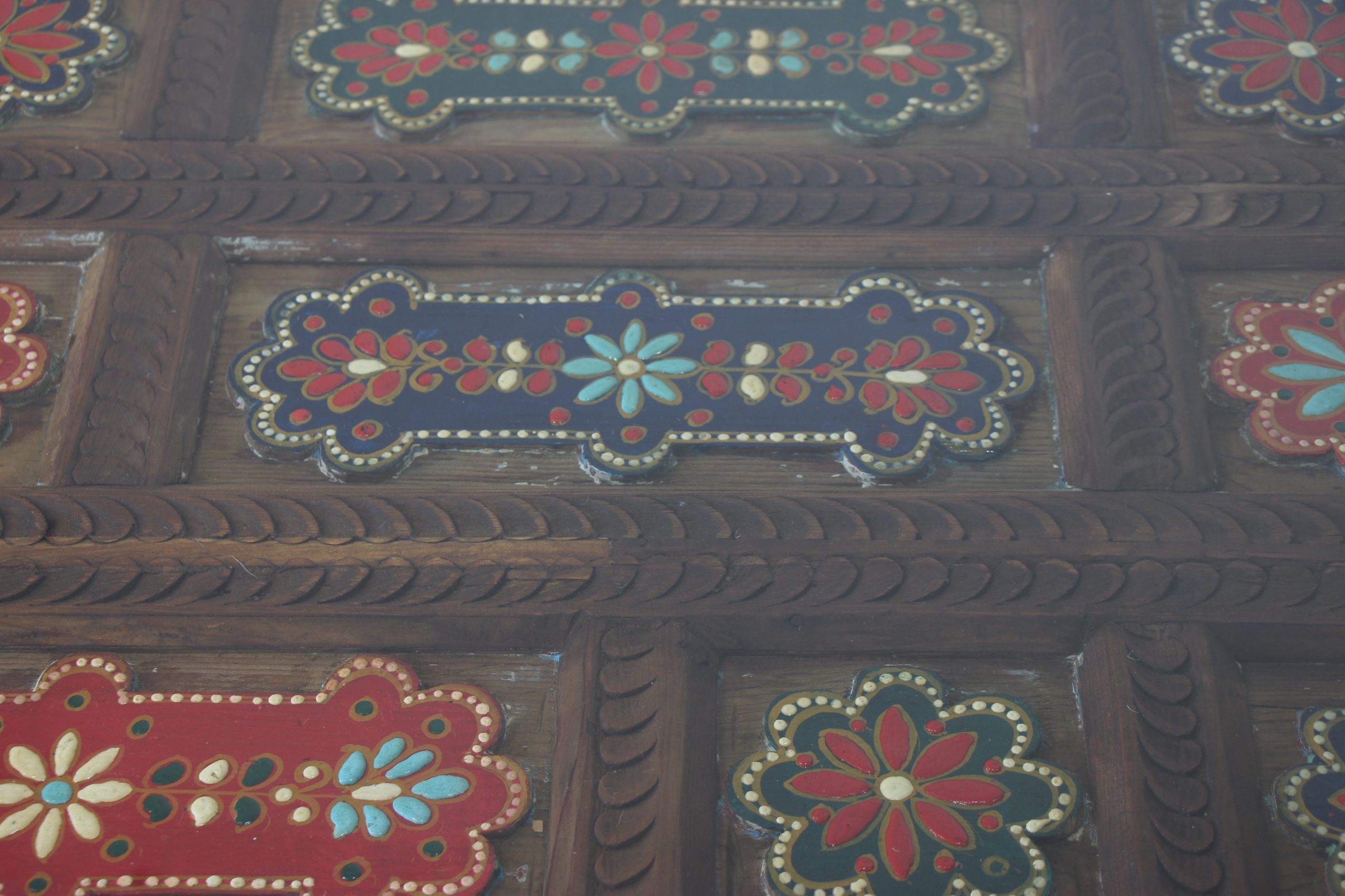 Large Hand Carved Side Table With Hand Painted Colourful Inserts 12