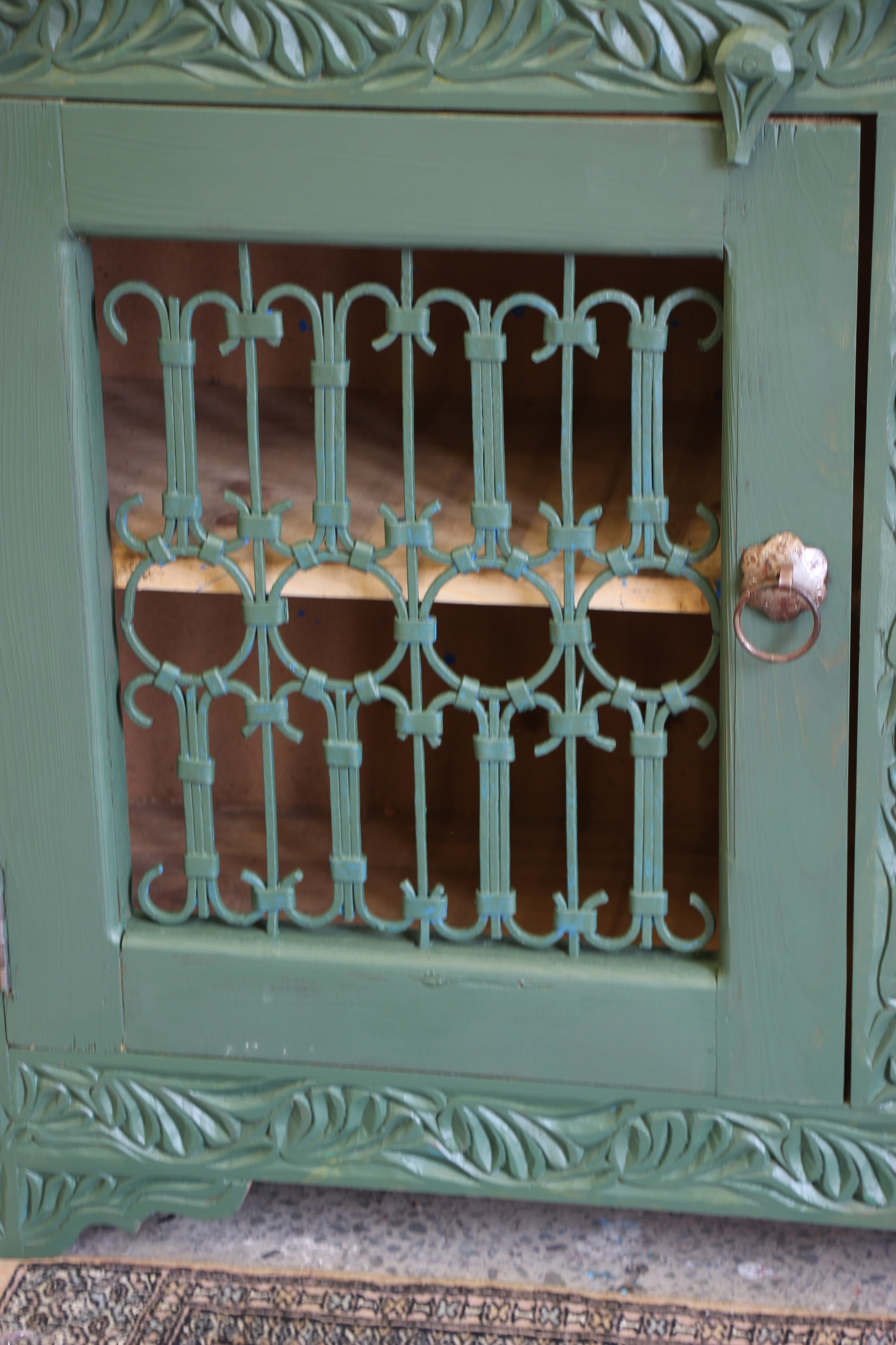 Large Hand Carved Sideboard With Antique Grates and Carved Arabian Arch -5