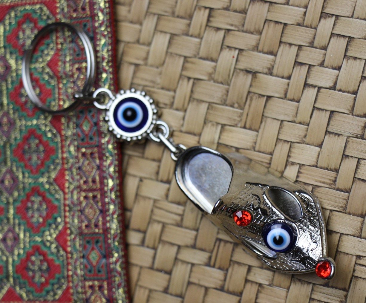 Lucky Eye Bag Tag Key Ring 74 Turkish Slipper red