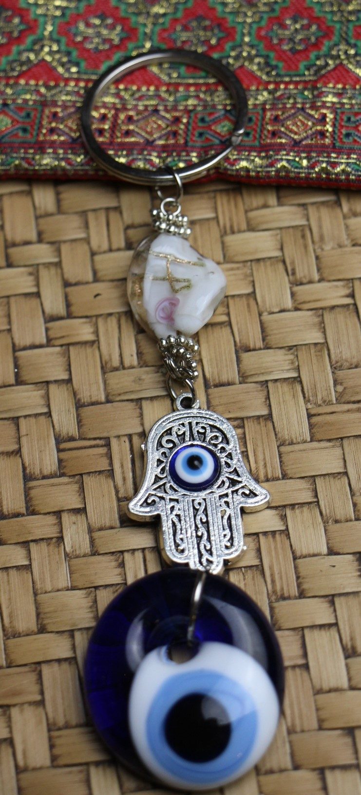 Lucky Eye BagTag Key Ring Sml Fatimas Hand white