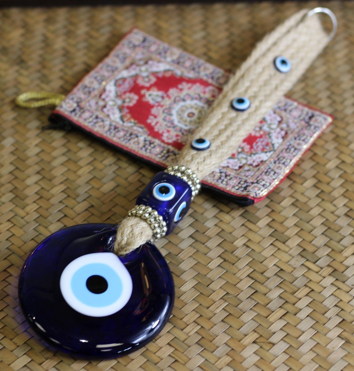 Lucky Eye Wall Hanging With Rope Small 1a