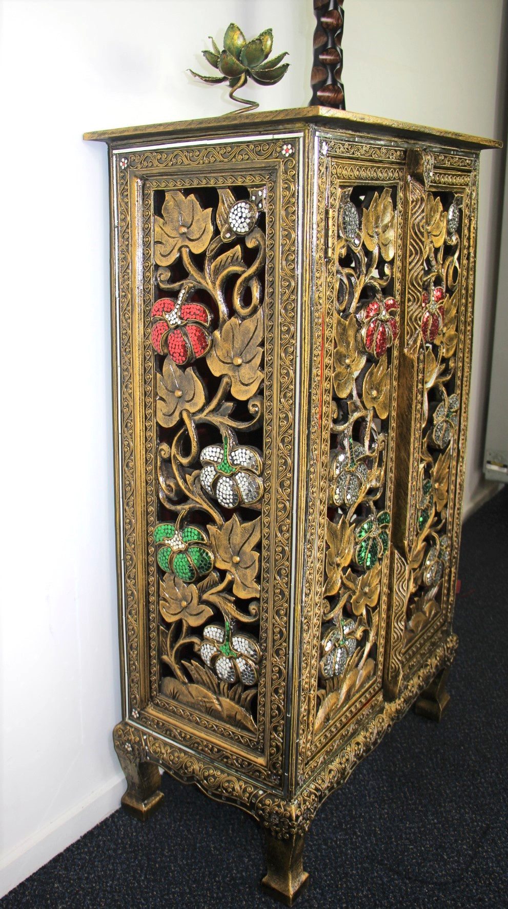 Ornate Hand Carved Tall Cabinet With 2 Cupboards GreenWhiteRed Mosaics 2
