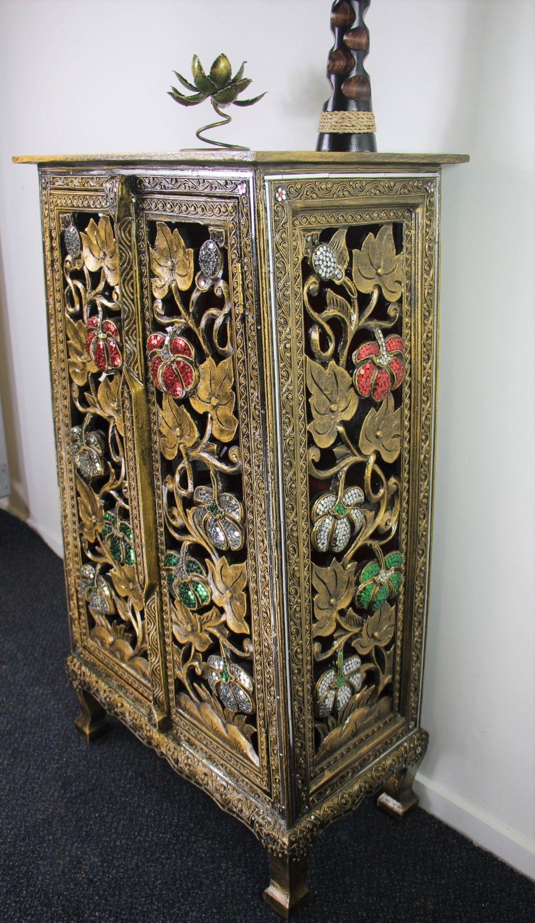 Ornate Hand Carved Tall Cabinet With 2 Cupboards GreenWhiteRed Mosaics 3
