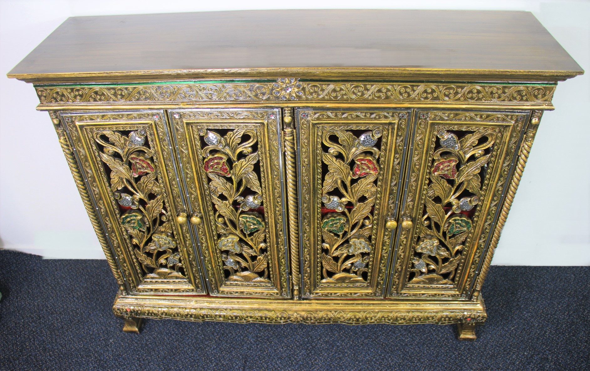 Ornate Handcarved Cabinet With 4 Cupboards Green WhiteRed Mosaic 2