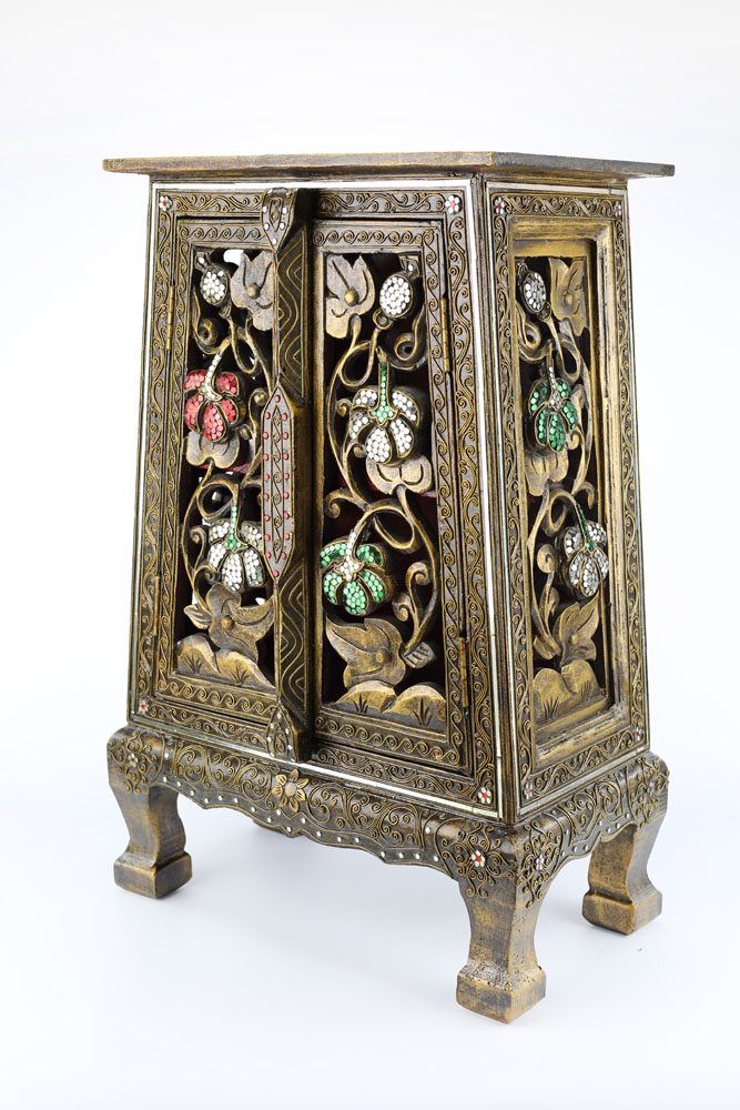 Ornate Hallway Cabinet 4 Ornate Hallway Cabinet