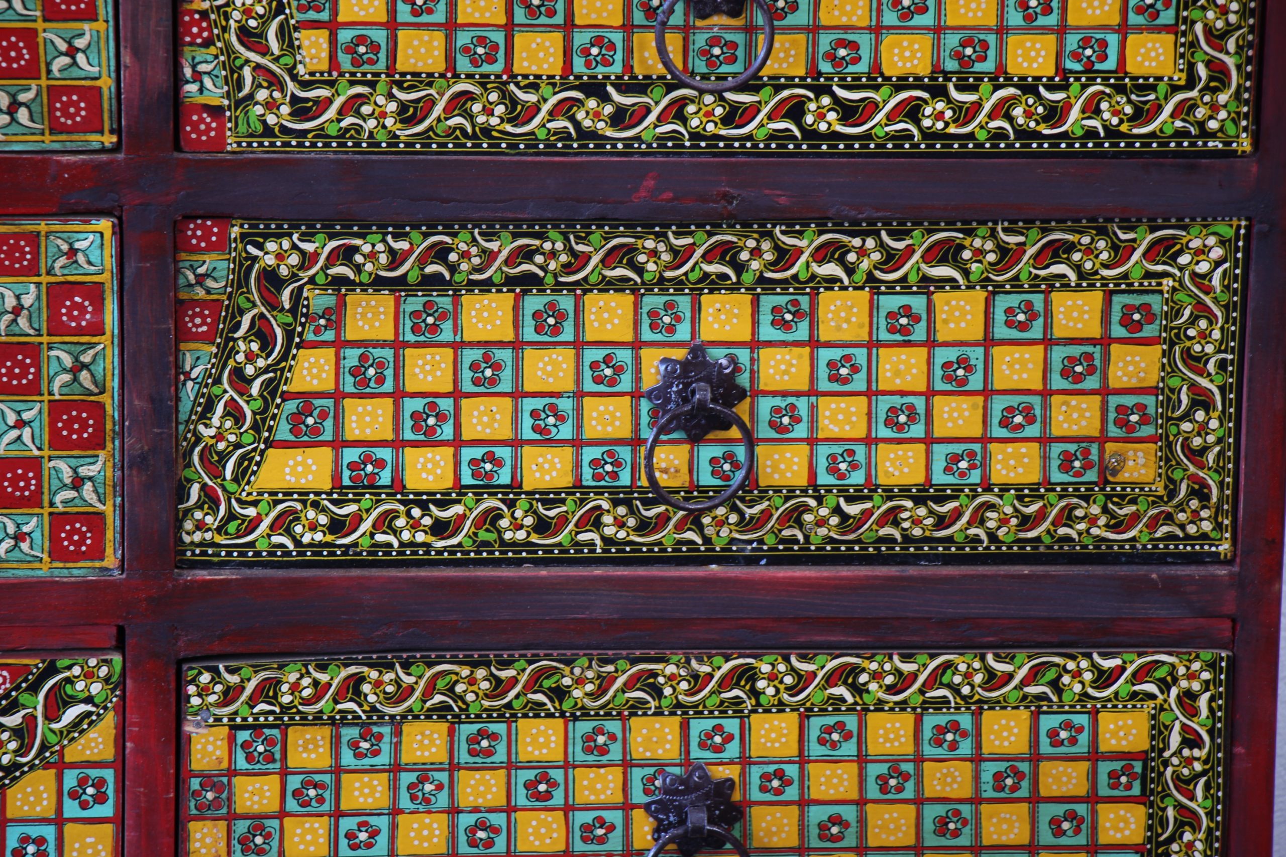 Quetta Hand Painted 12 Drawer Sideboard A (5)