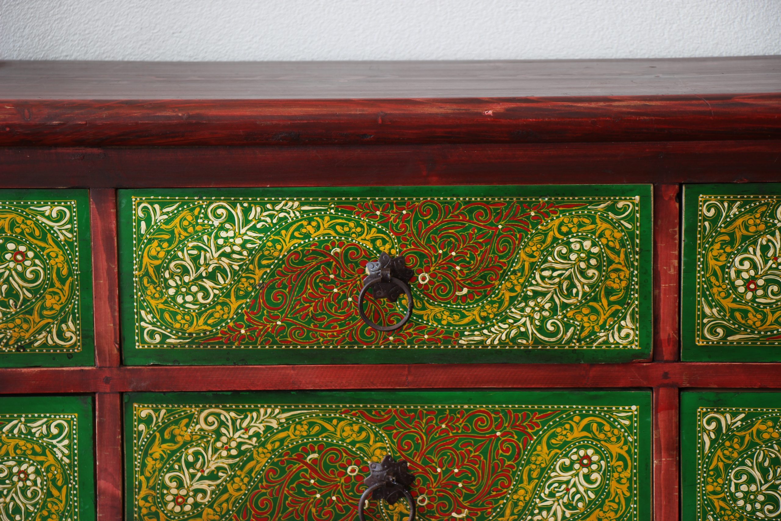 Quetta Hand Painted 12 Drawer Sideboard C (7)