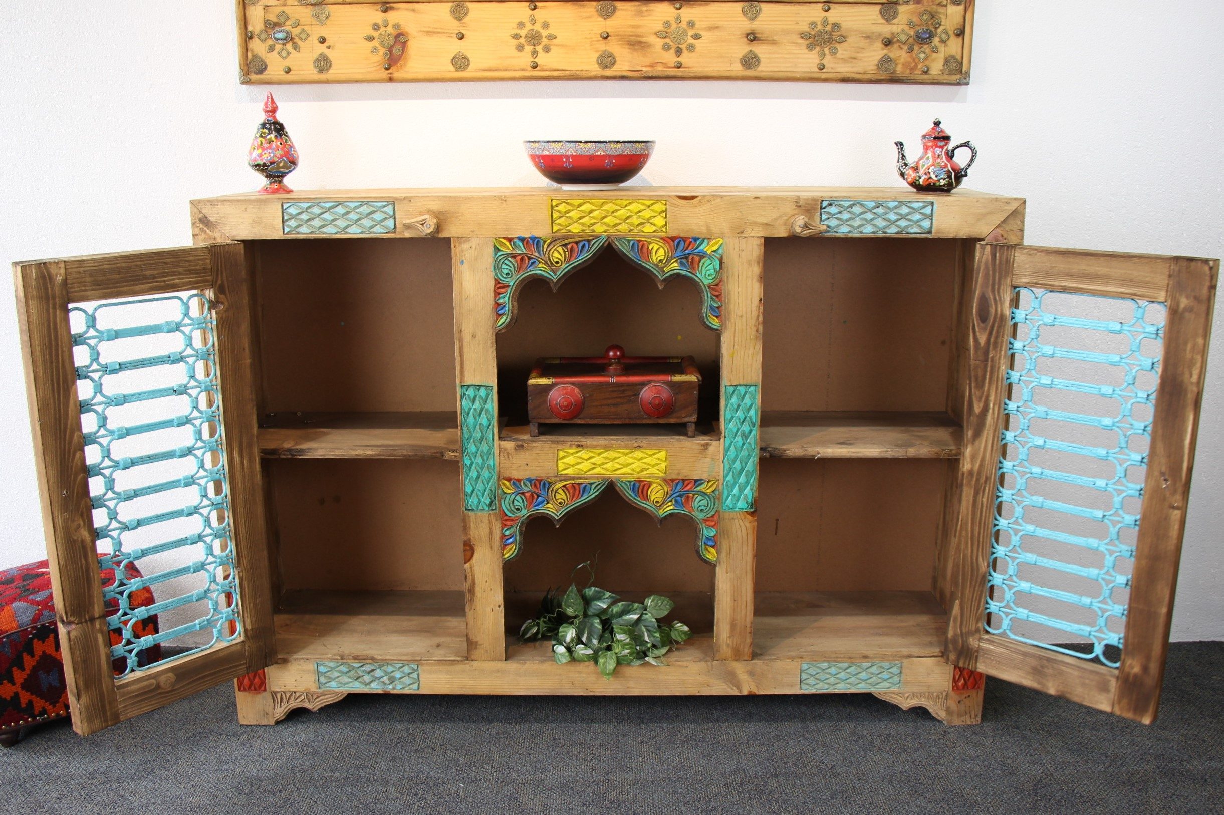 Roshan Handcarved Sideboard 3