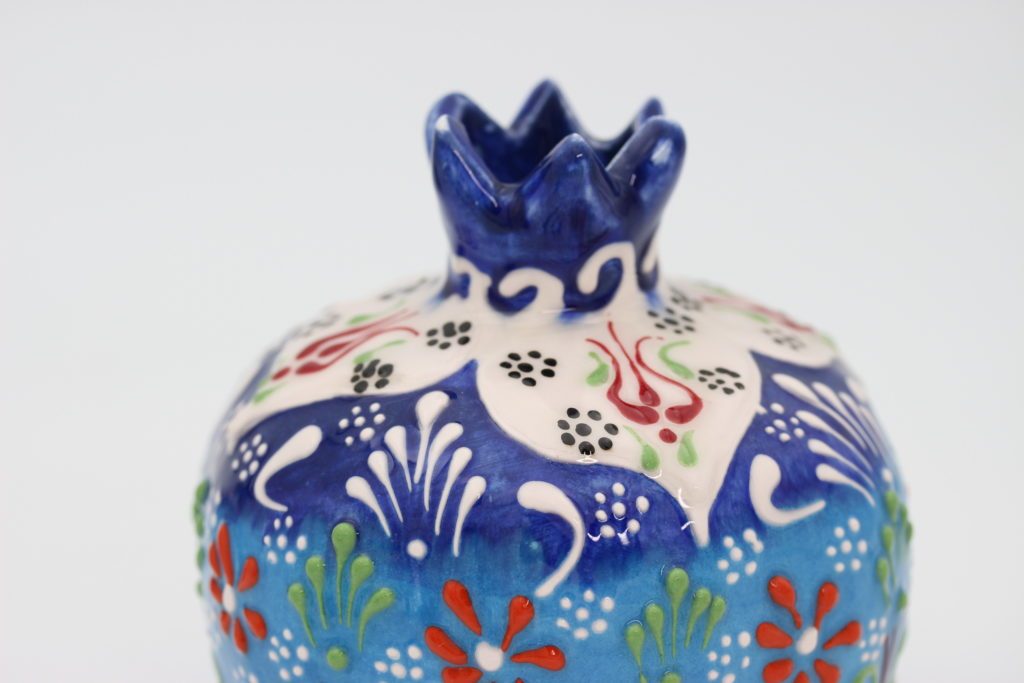 Turkish-Ceramic-Colourful-Hand-Painted-Pomegranate-Set-Of-Three-Vases-all-1-1024x683-1.jpg