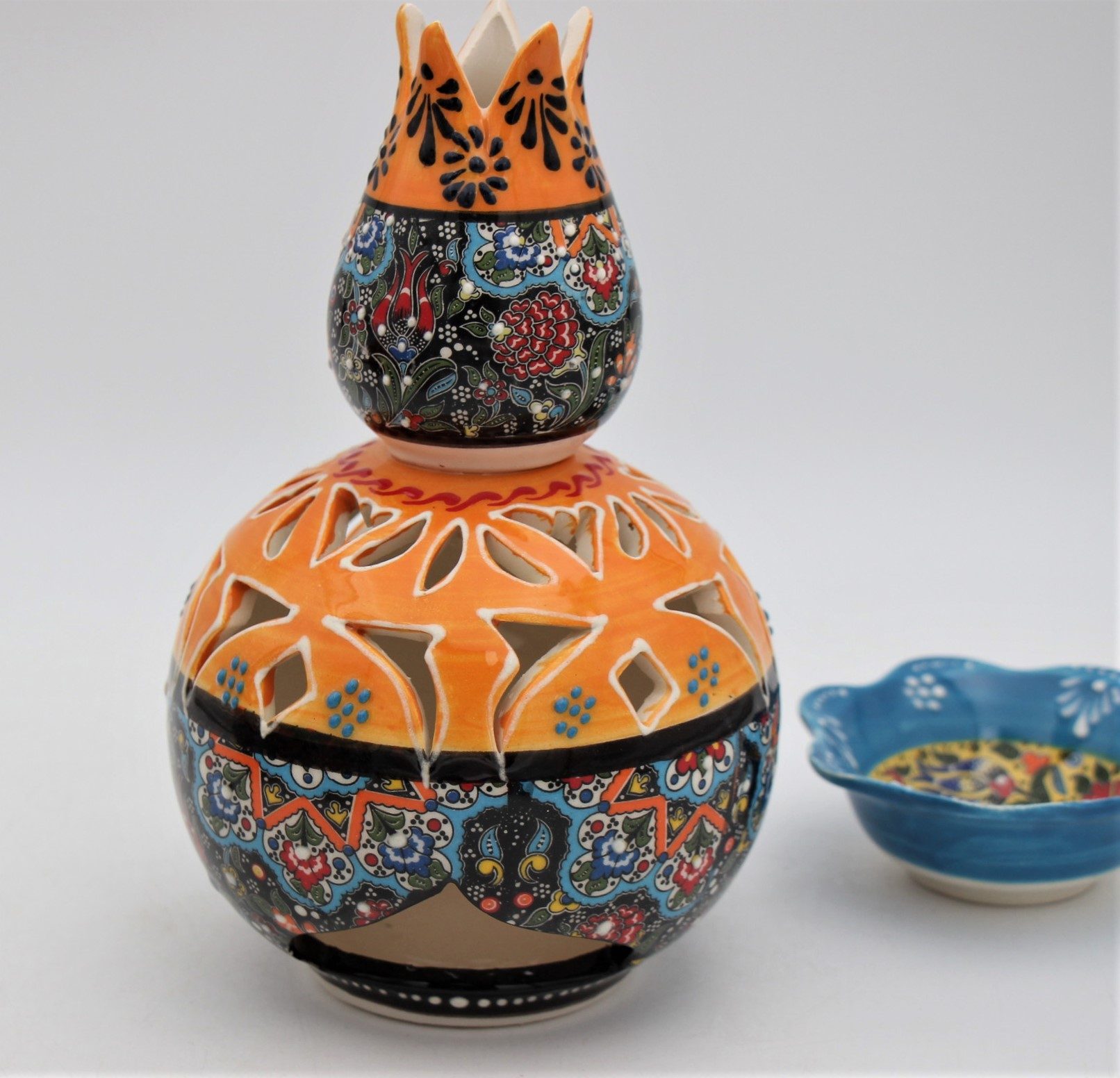 Turkish Ceramic Hand Painted Large Round Tulip Oil Burner Relief 1 - Copy