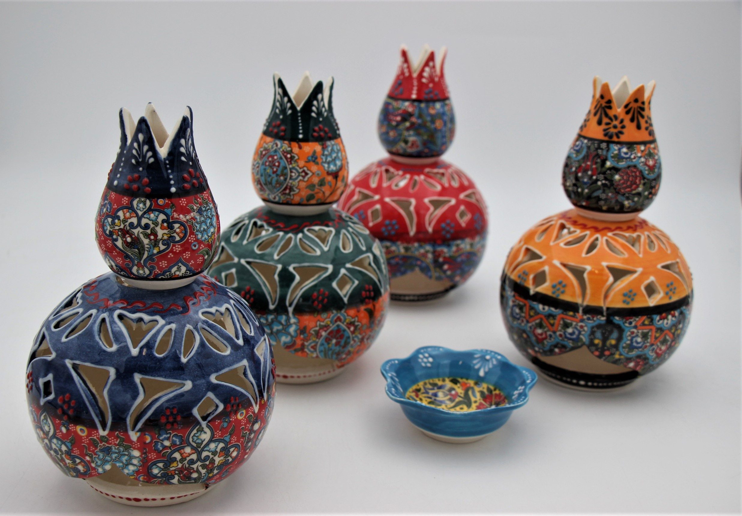 Turkish Ceramic Hand Painted Large Round Tulip Oil Burner Relief all - Copy