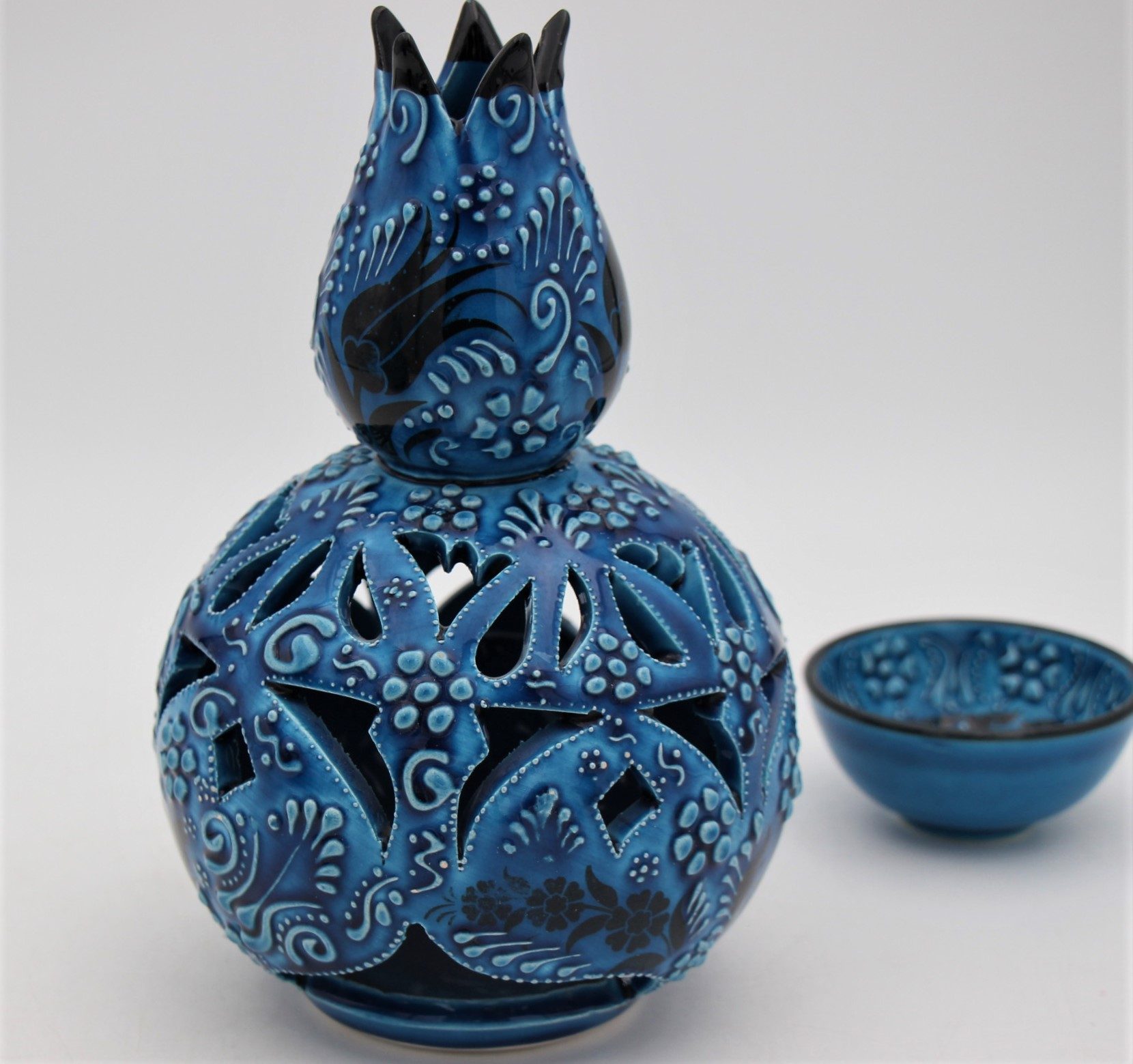 Turkish Ceramic Hand Painted Large Round Tulip Oil Burner Turquoise 1