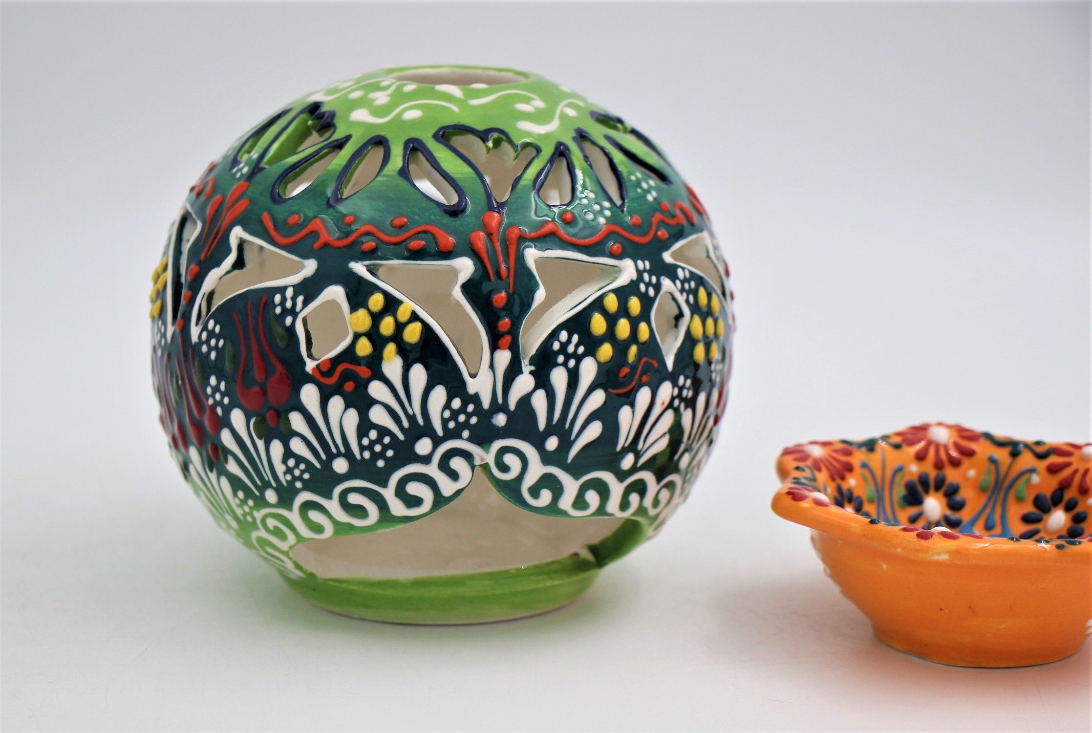 Turkish Ceramic Large Round Candle Holder Dantel