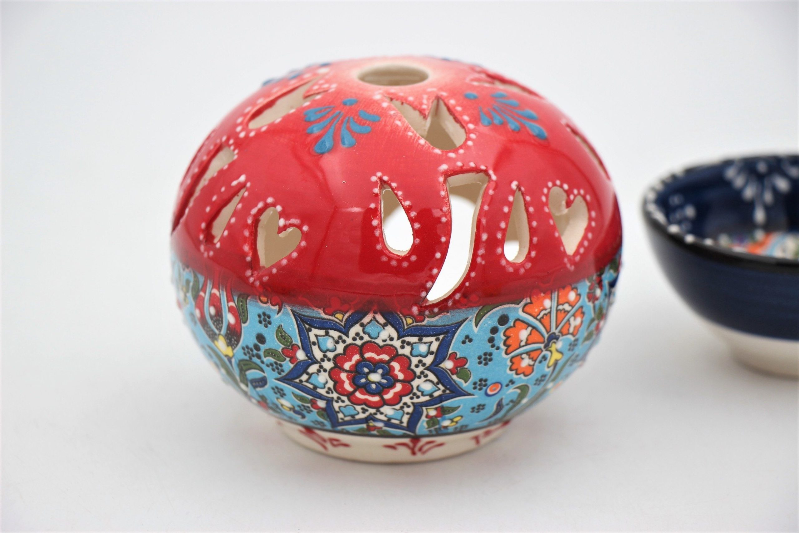 Turkish Ceramic Round Candle Holder Relief Medium 1B