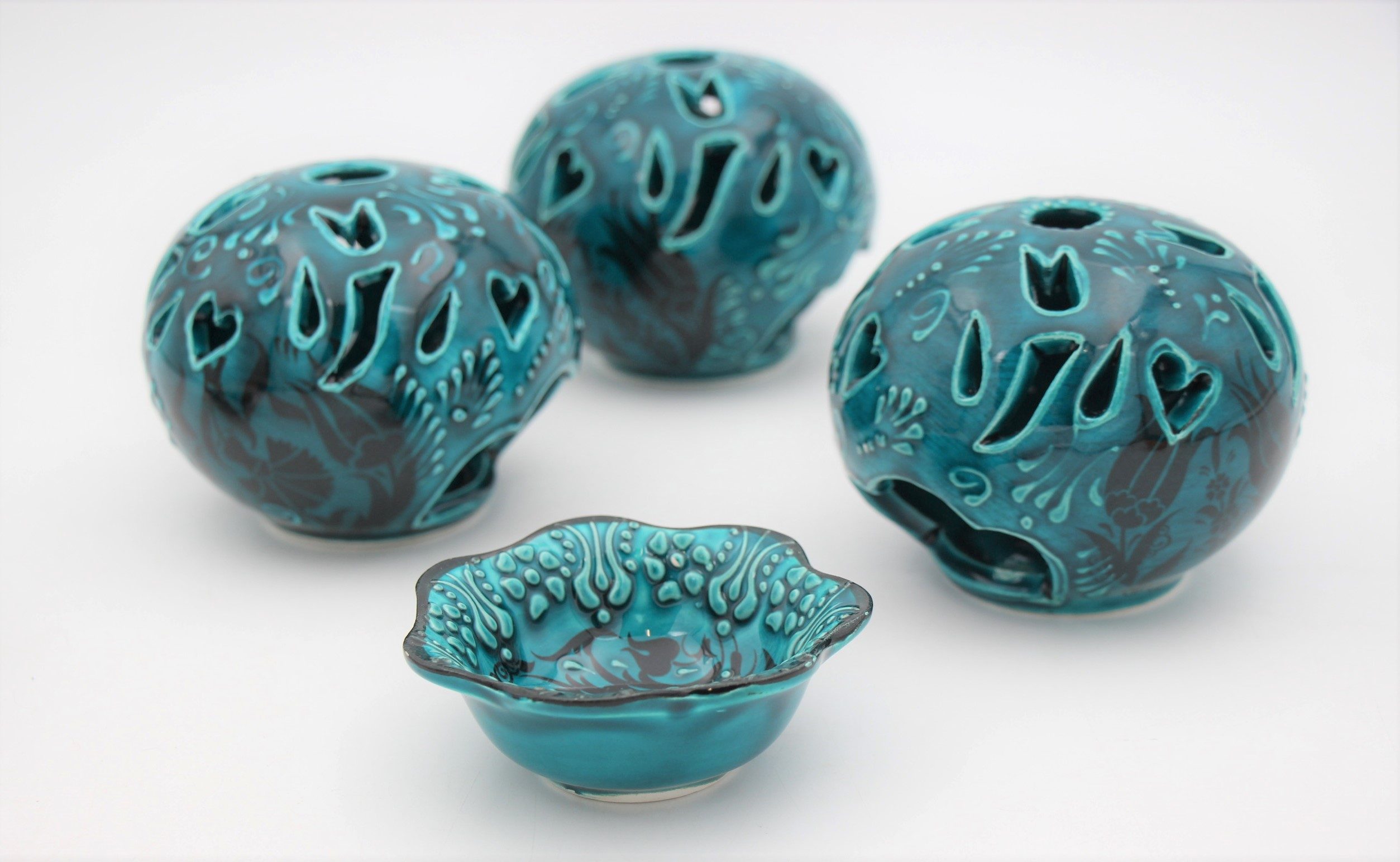 Turkish Ceramic Round Candle Holder Turquoise Medium all