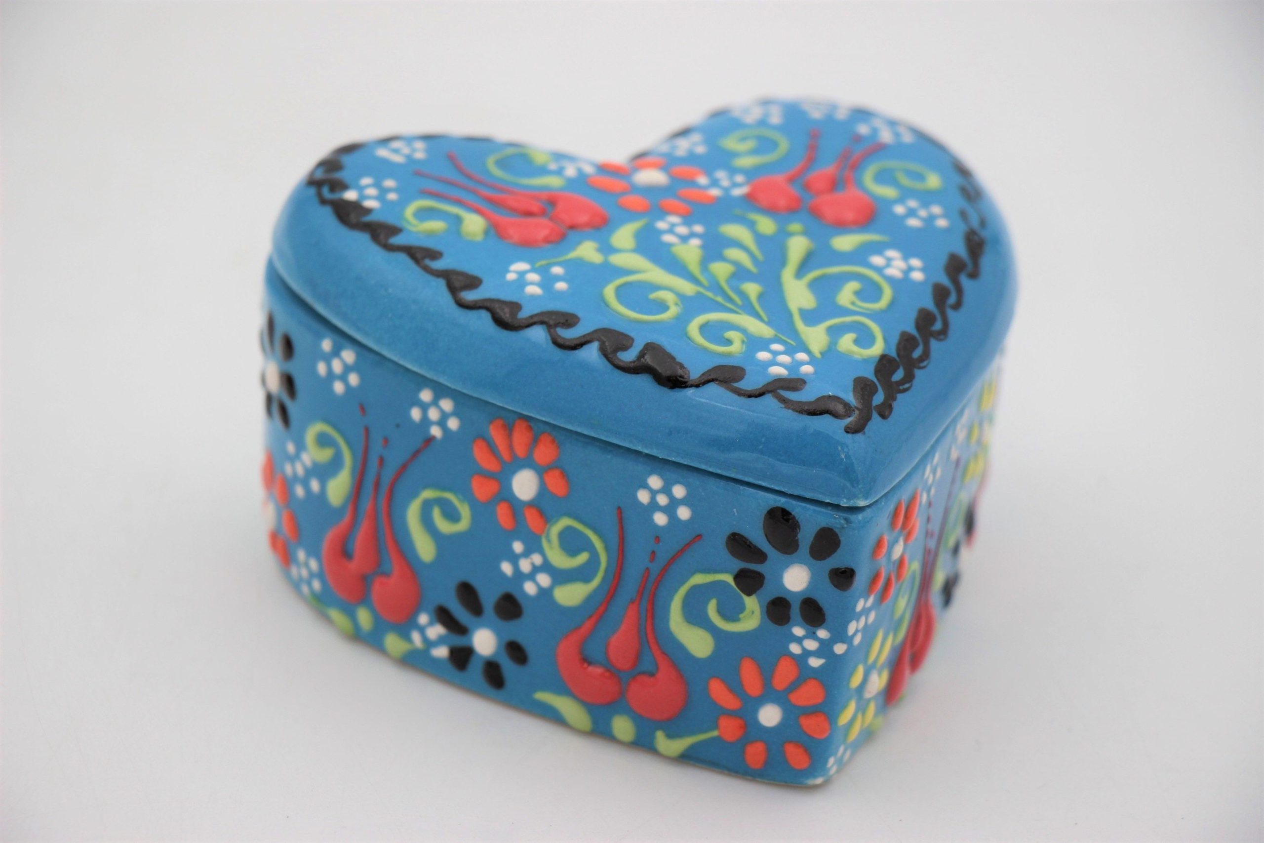 Turkish Hand Painted Ceramic Heart Dish Dantel 3