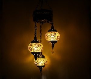 3 Globe Hanging Chandelier