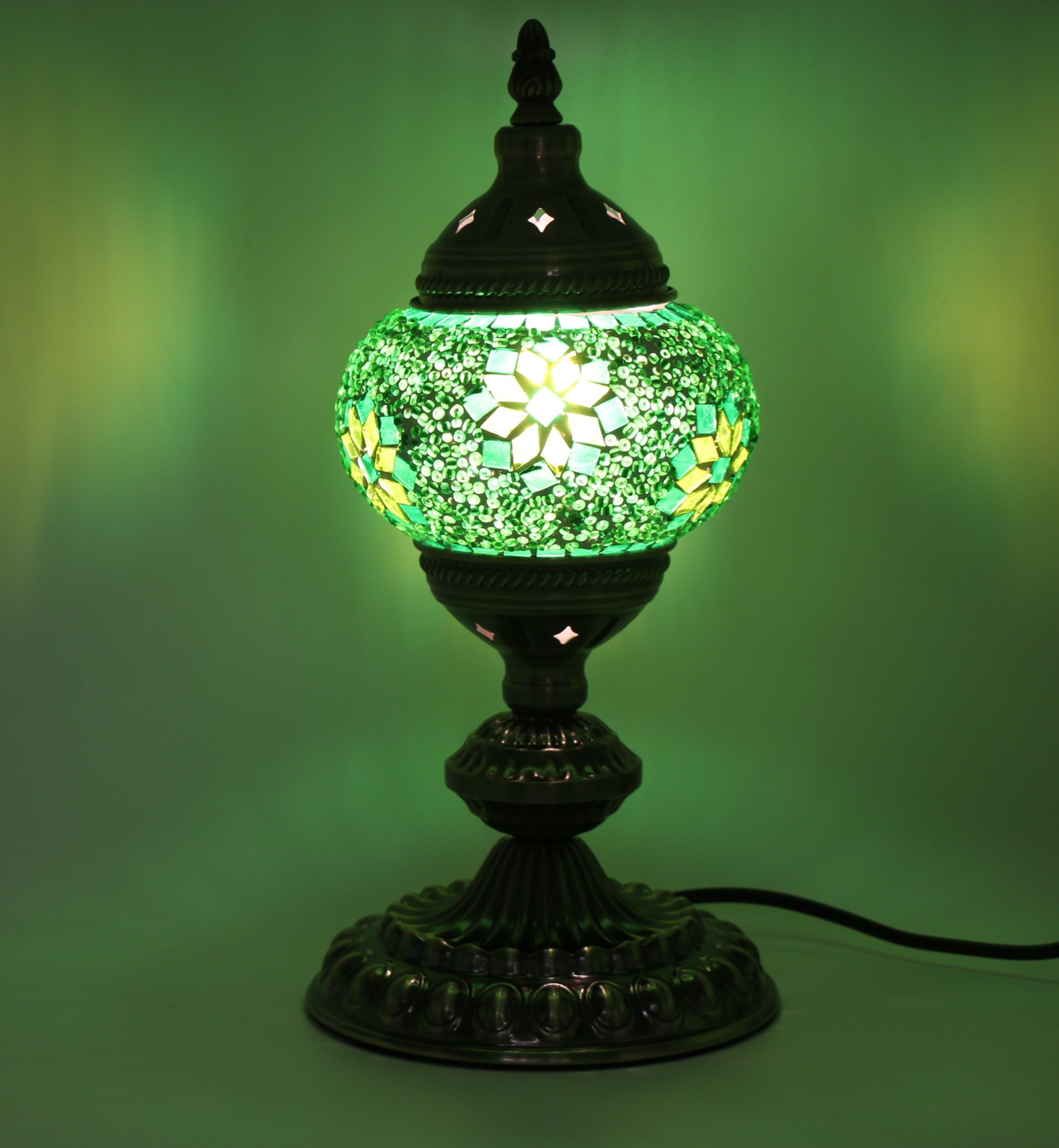 Turkish Mosaic Table Lamp Green With Large Elegant Base (3)